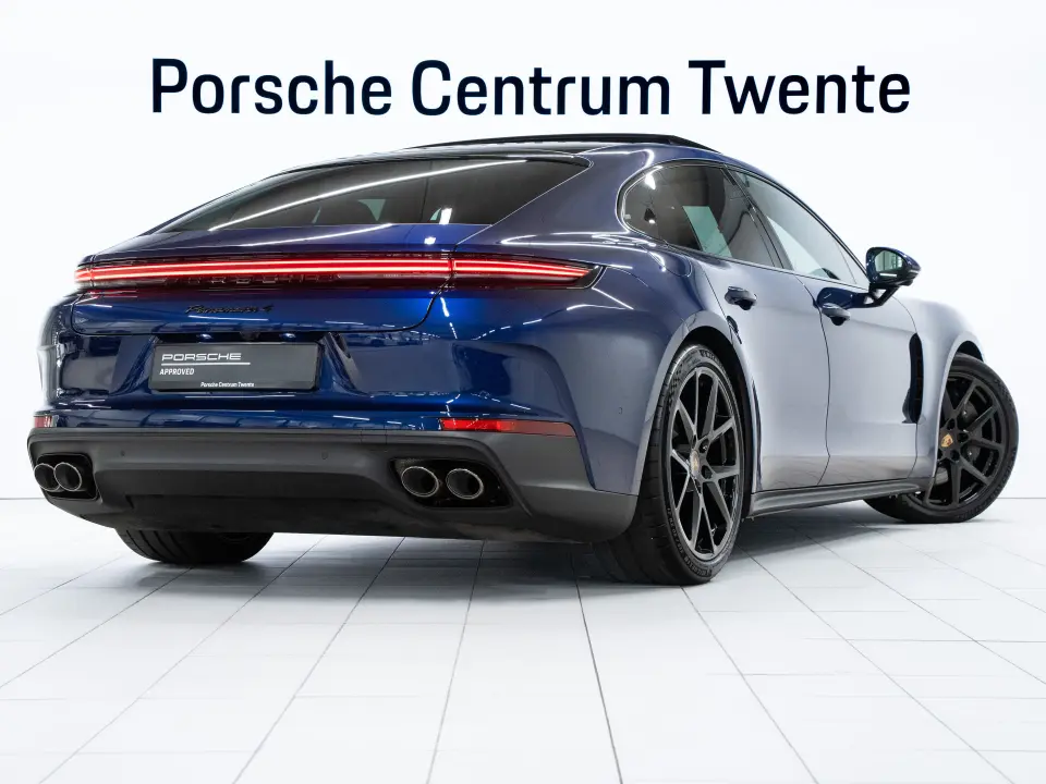 Porsche Panamera 4 E-Hybrid