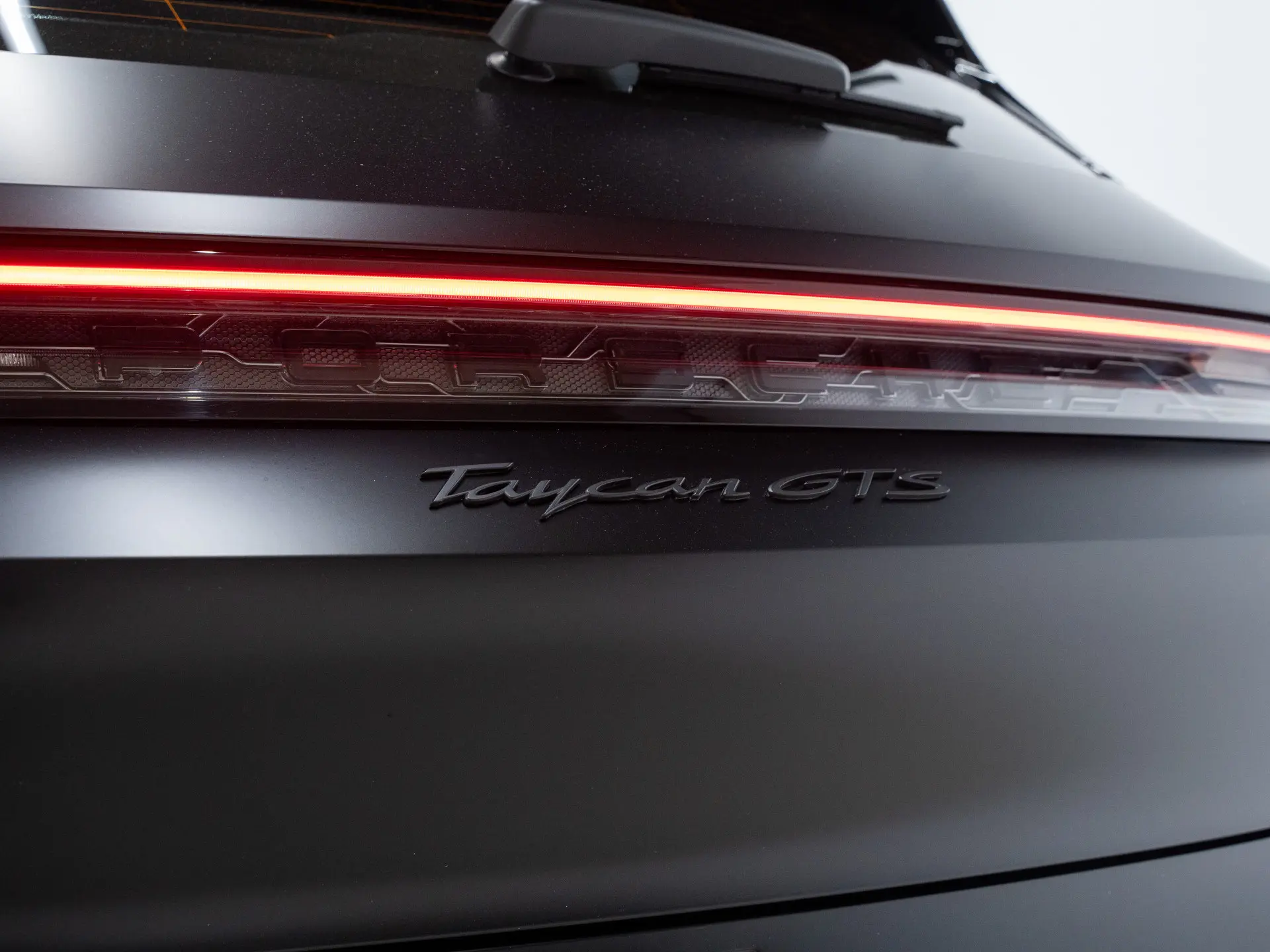 Taycan GTS Sport Turismo