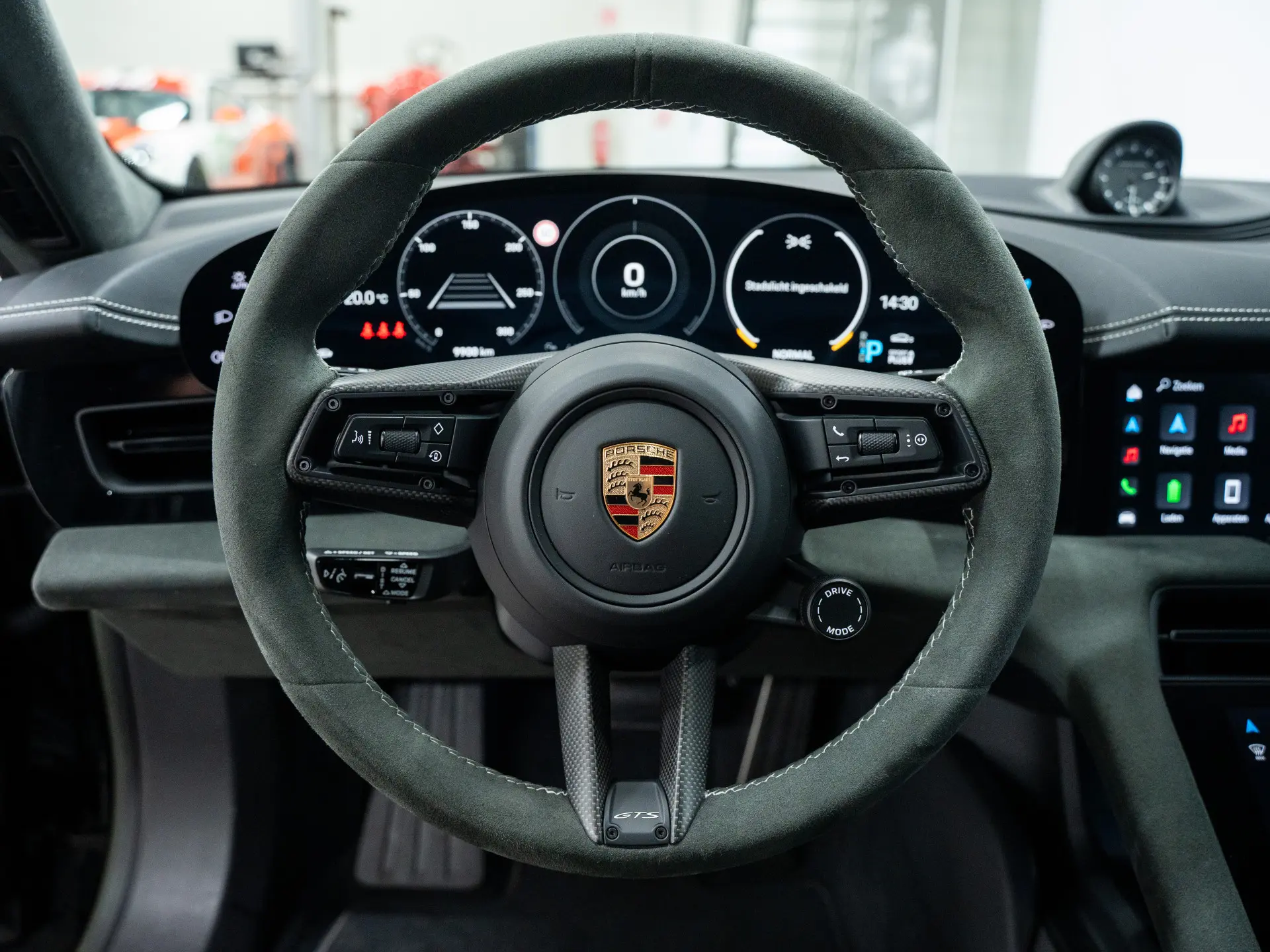 Taycan GTS Sport Turismo