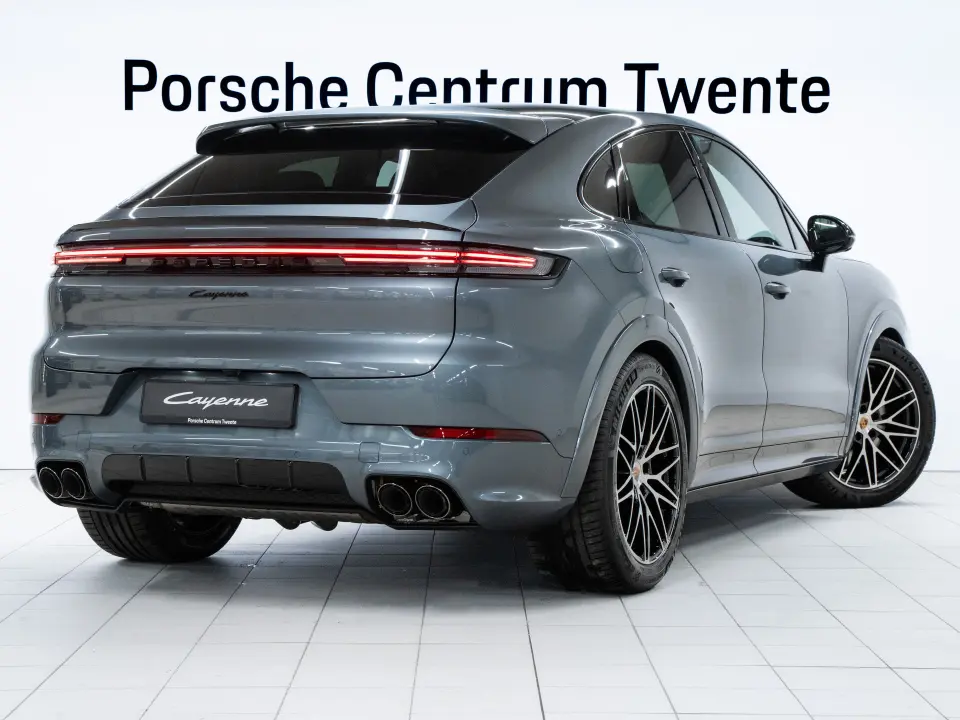 Cayenne E-Hybrid Black Edition Coupé
