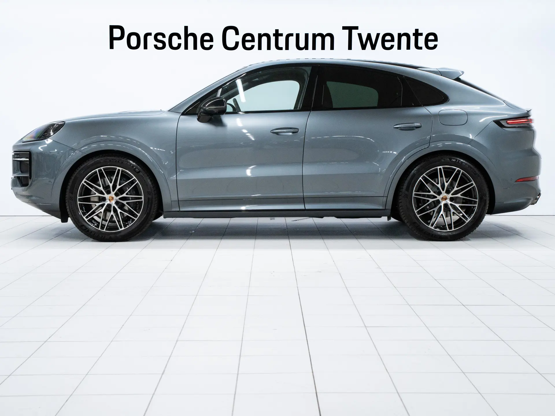Cayenne E-Hybrid Black Edition Coupé