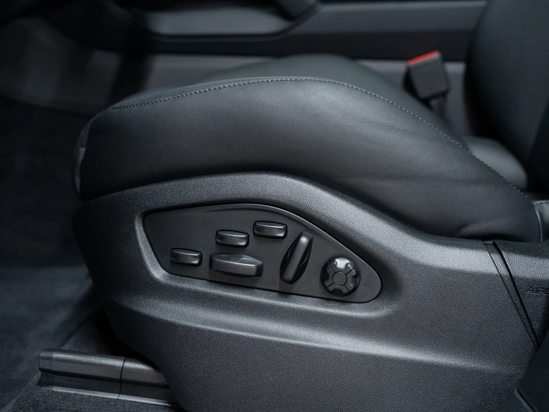 Cayenne E-Hybrid Black Edition Coupé