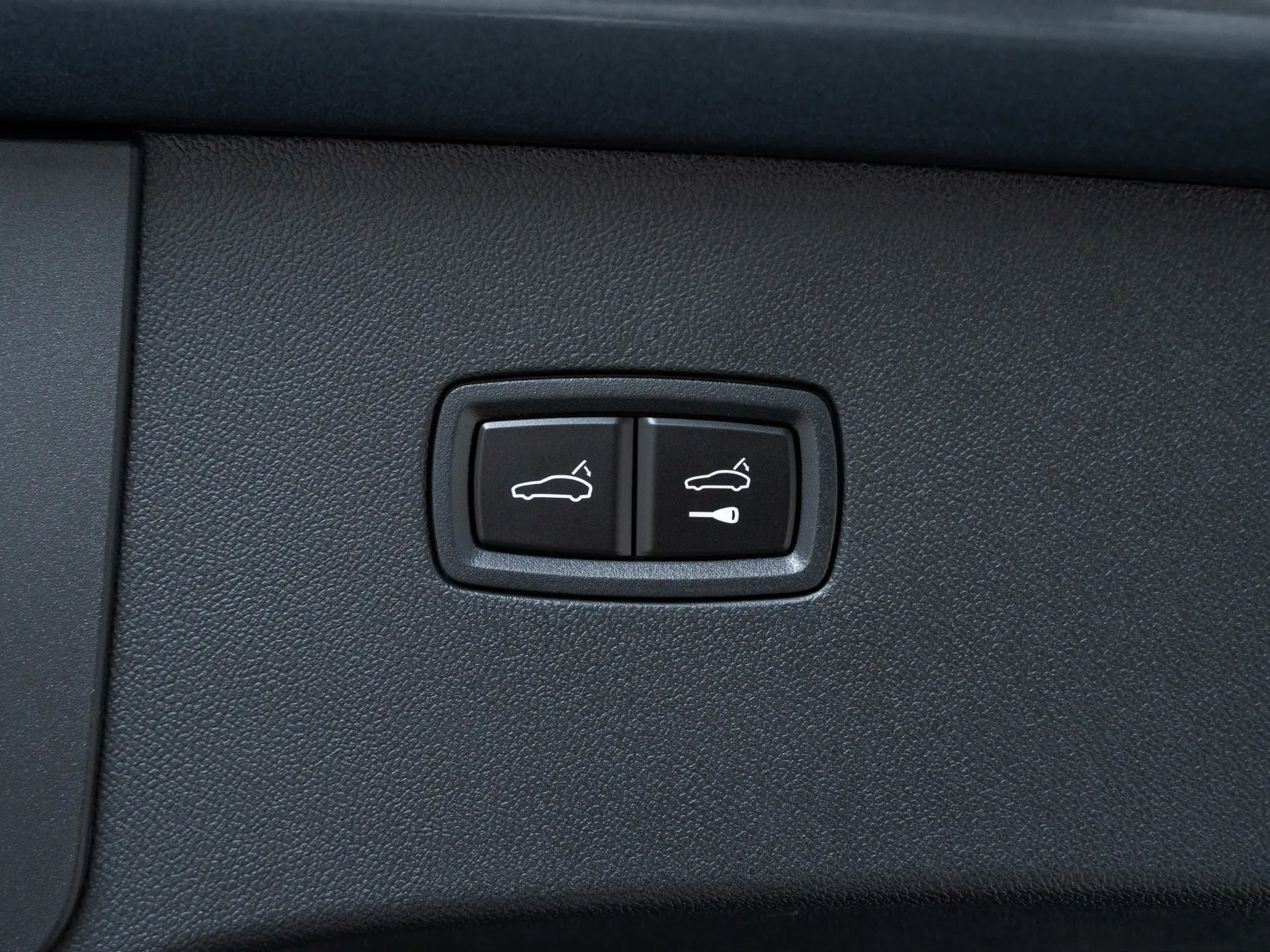 Cayenne E-Hybrid Black Edition Coupé