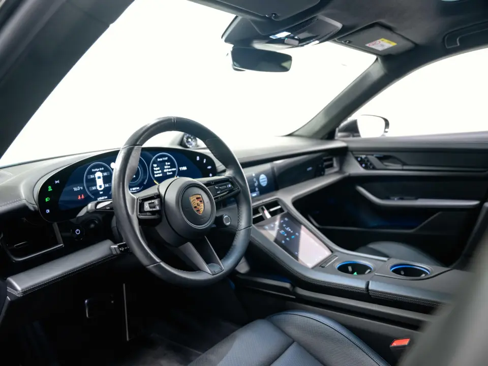 Taycan Turbo
