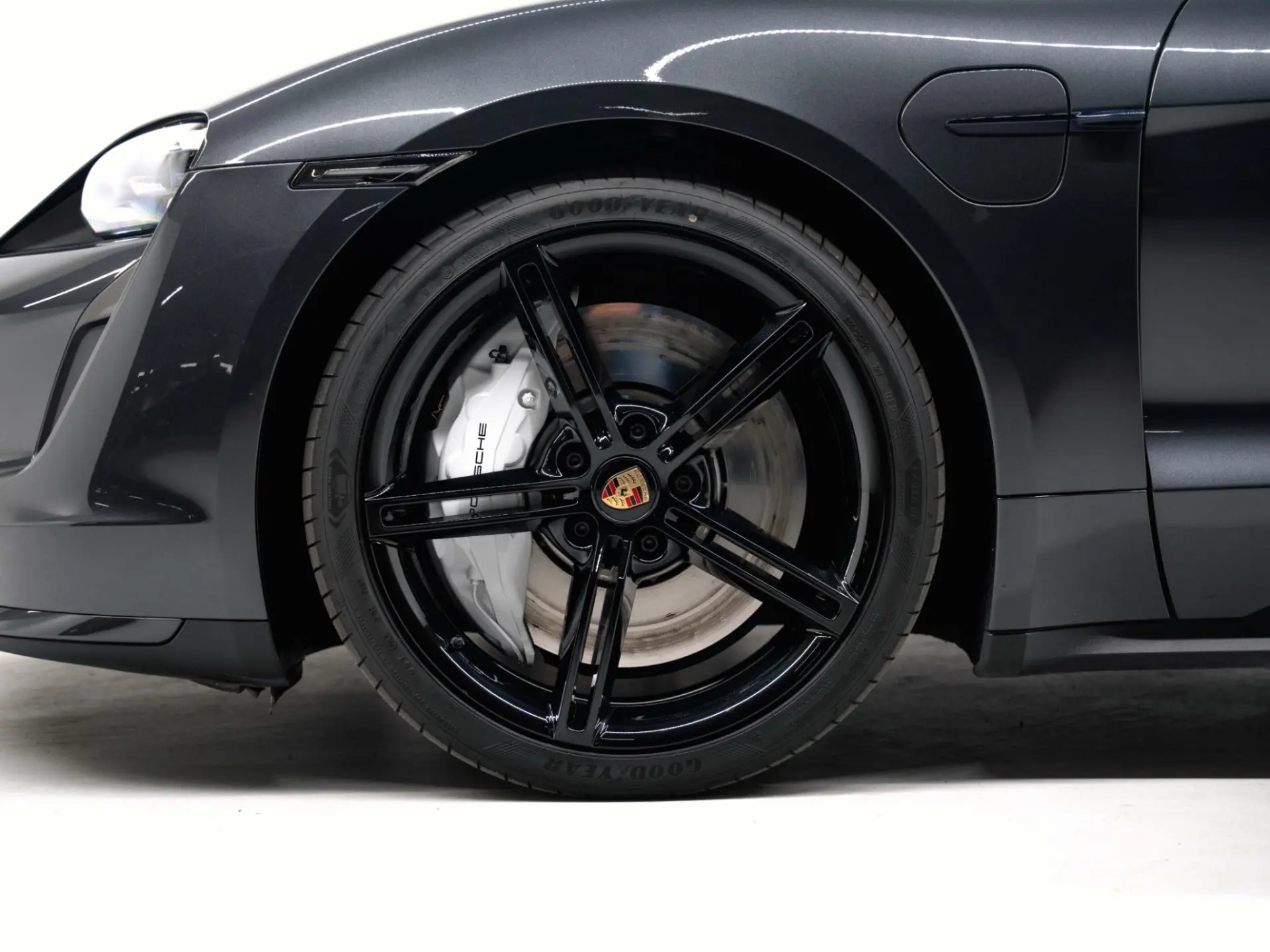 Taycan Turbo