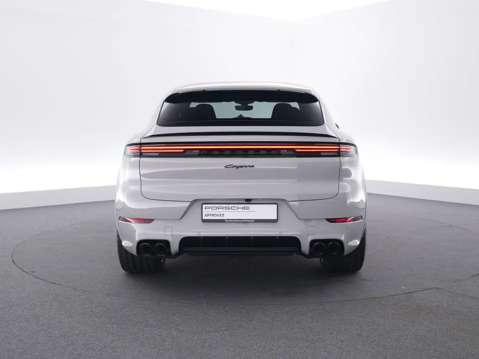 Cayenne E-Hybrid Black Edition Coupé