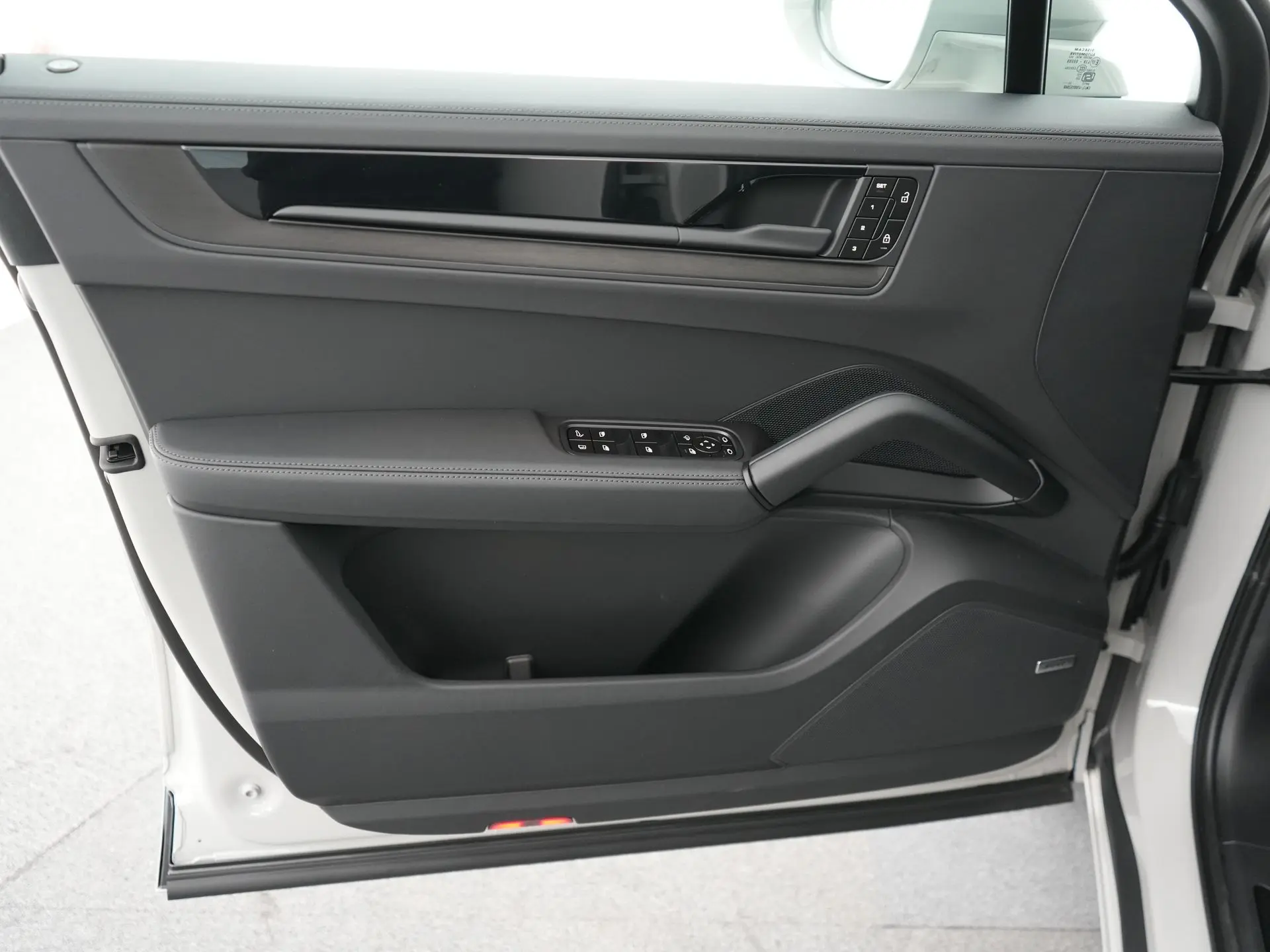 Cayenne E-Hybrid Black Edition Coupé