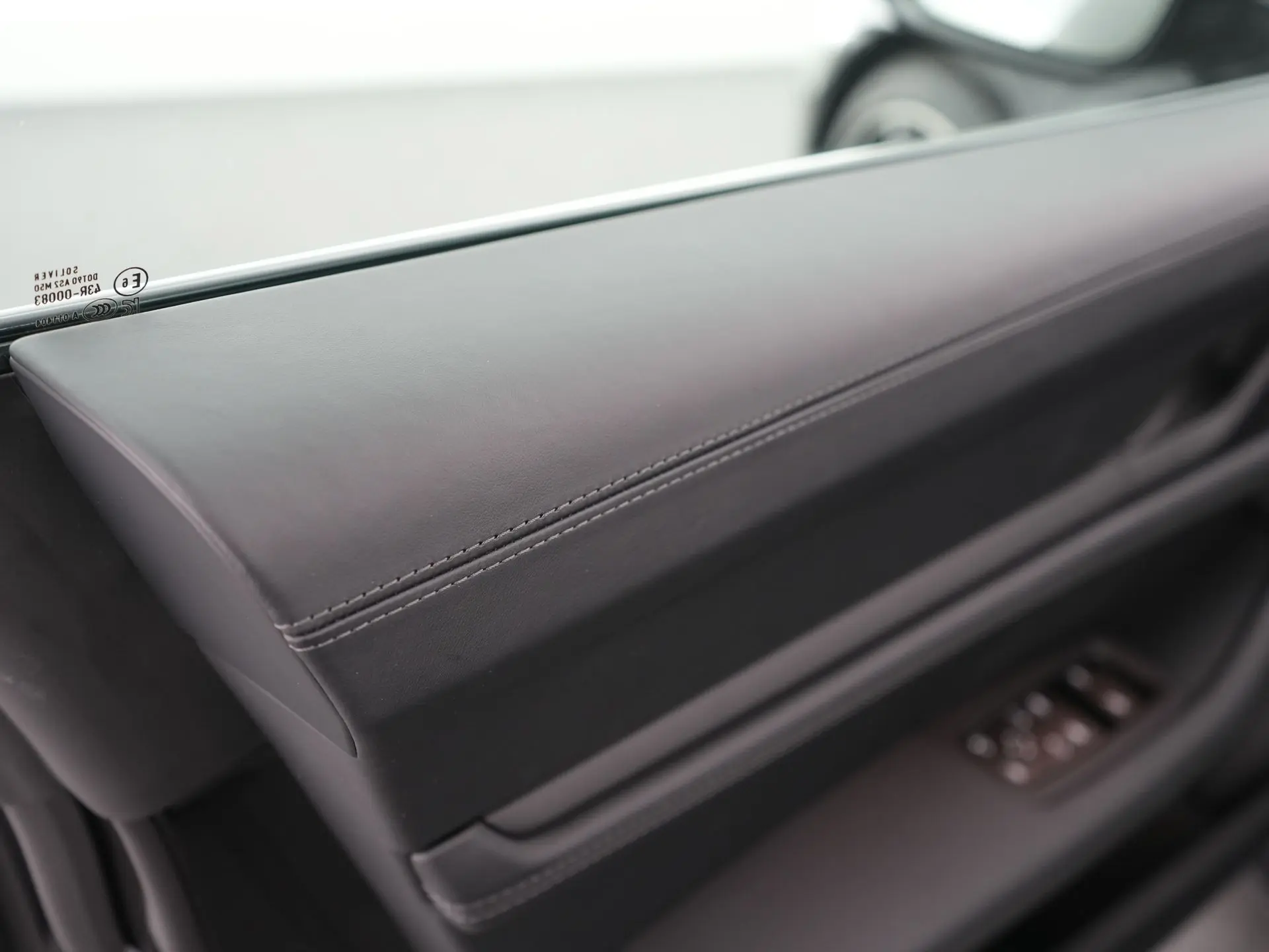 Taycan 4 Black Edition