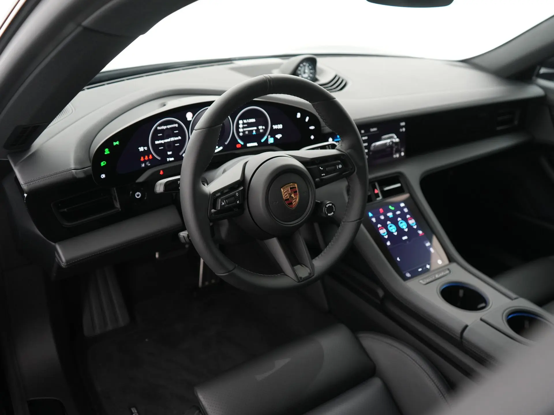 Taycan 4 Black Edition