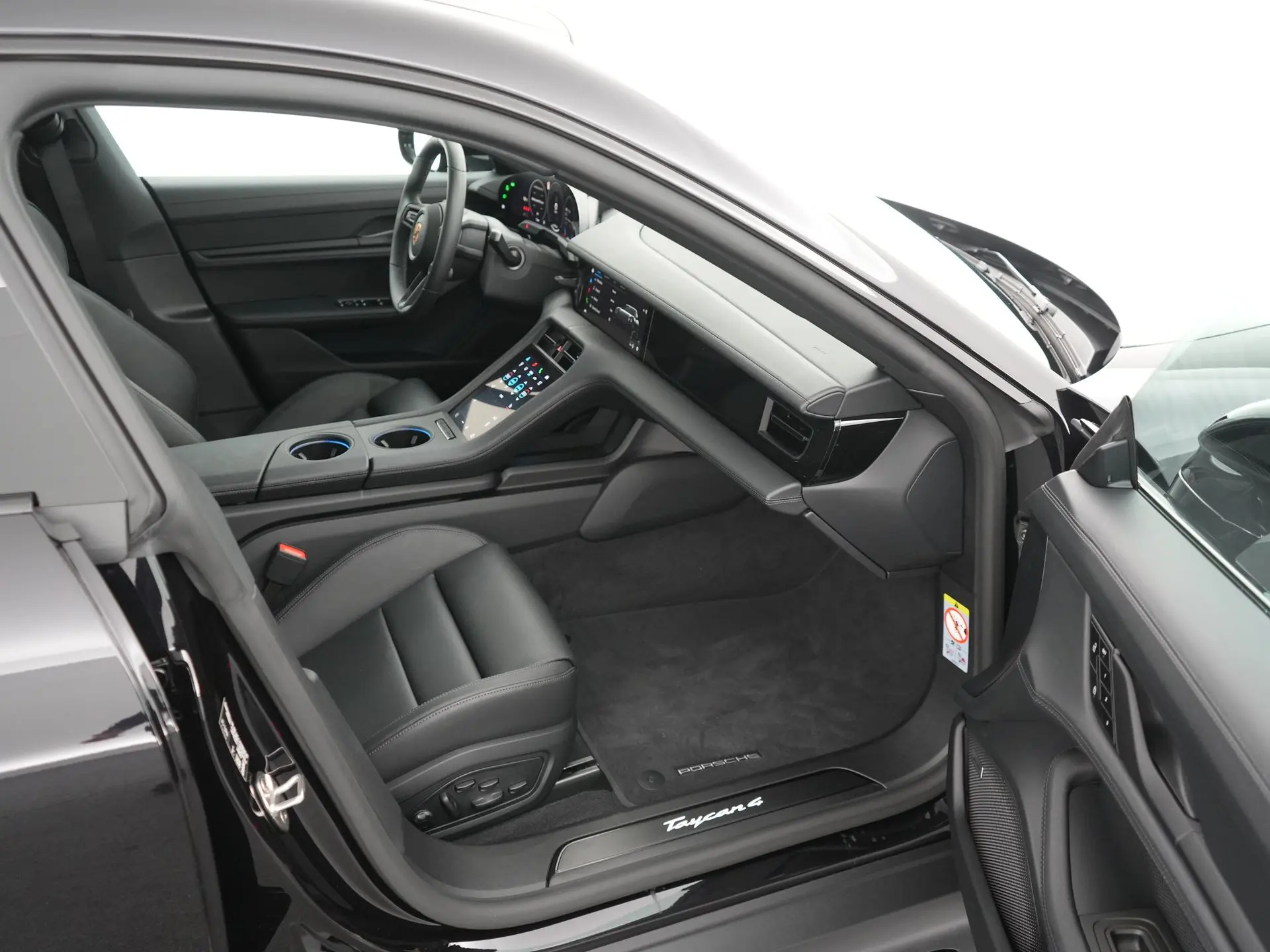 Taycan 4 Black Edition