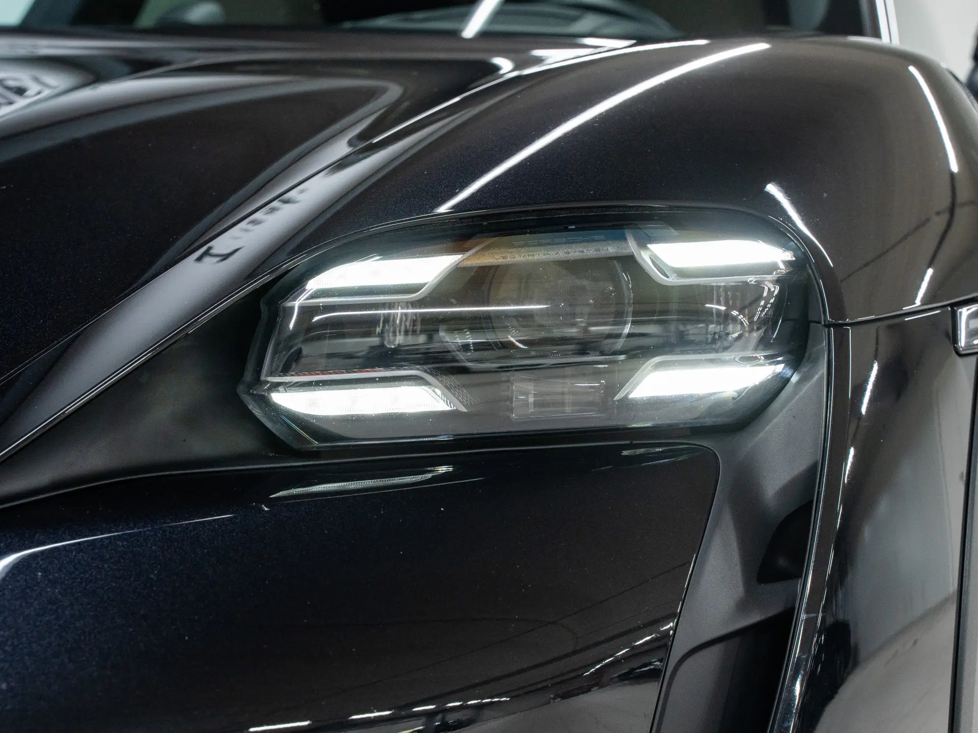 Taycan 4S Cross Turismo