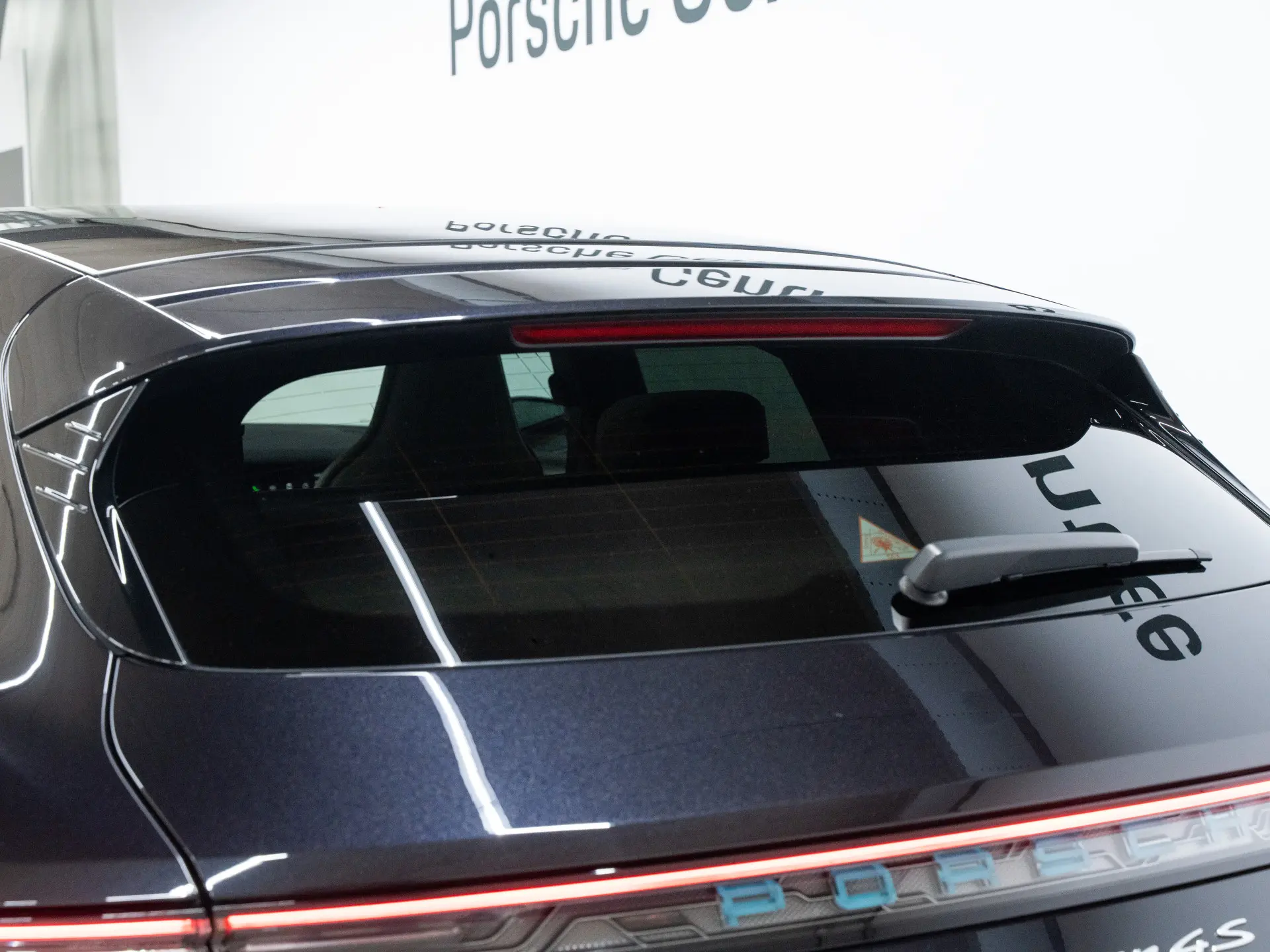 Taycan 4S Cross Turismo