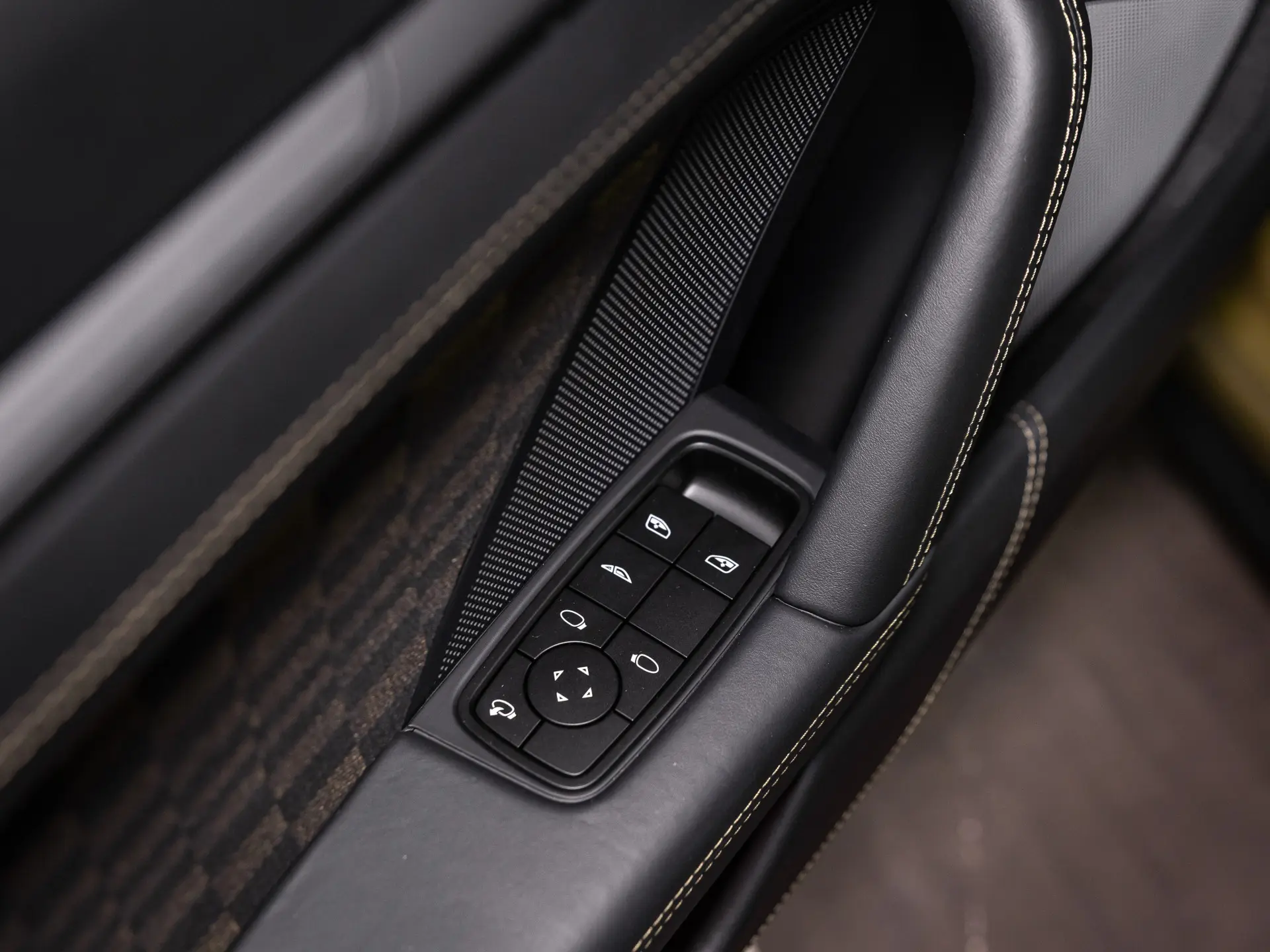 911 Spirit 70 MJ2026