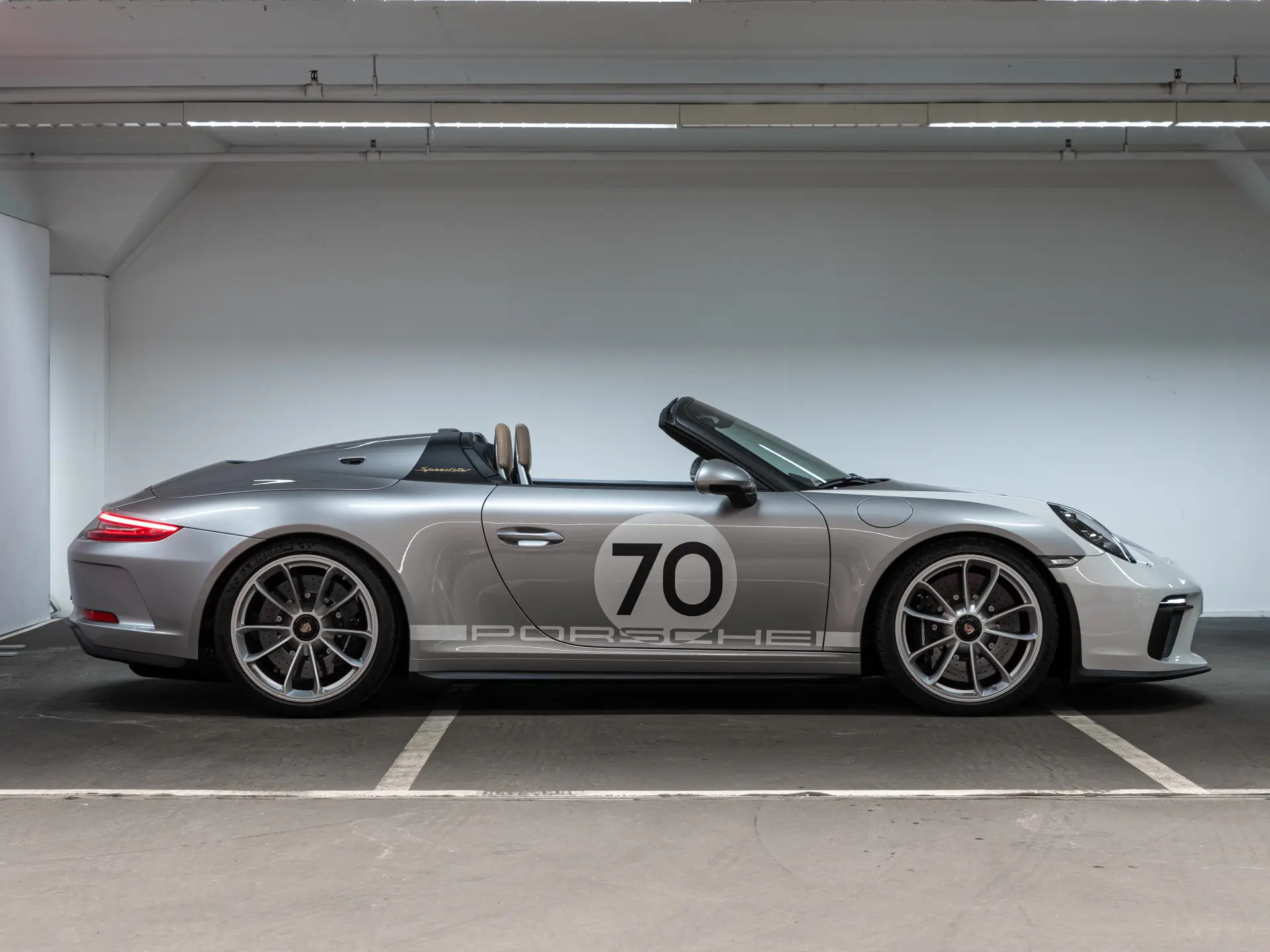 911 Speedster