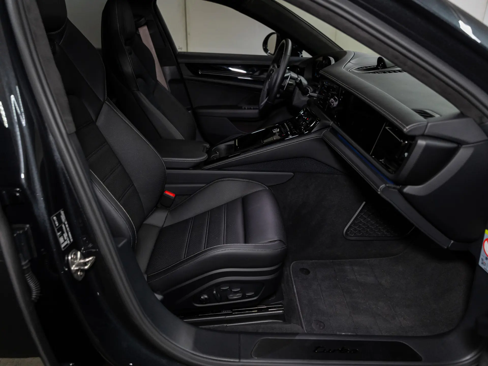 Panamera Turbo E-Hybrid MJ2024