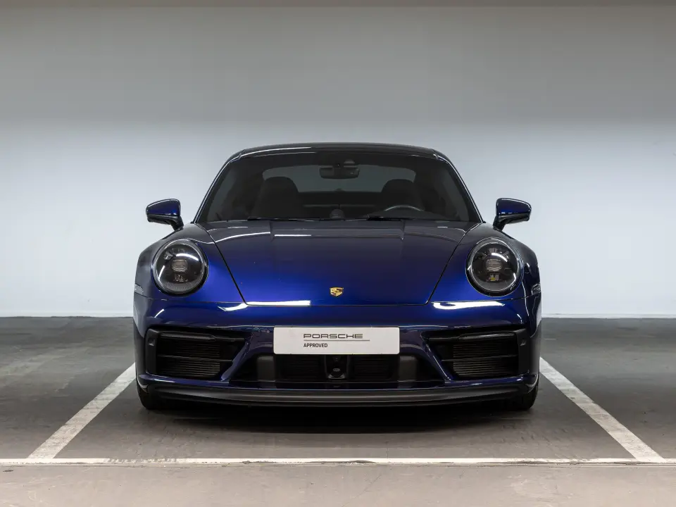 911 Carrera 4 GTS