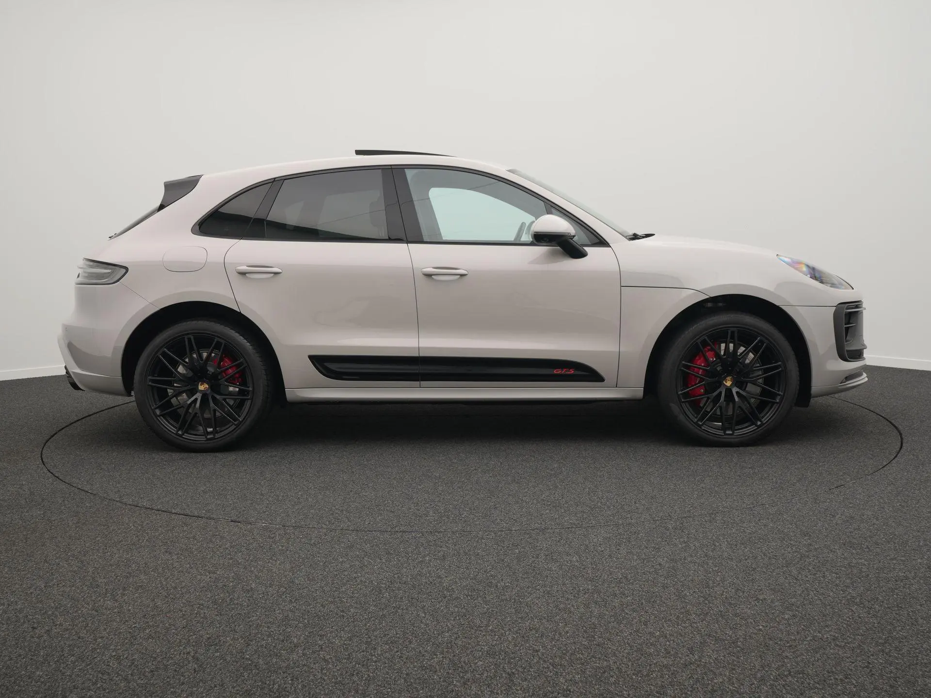 Macan GTS