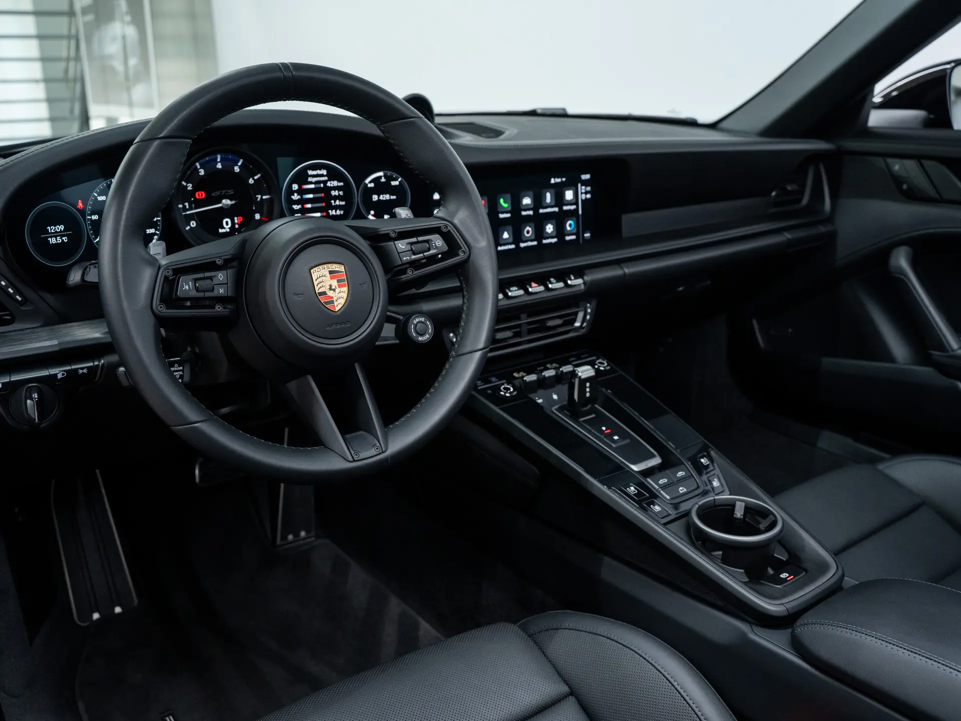 911 Carrera 4 GTS Cabriolet