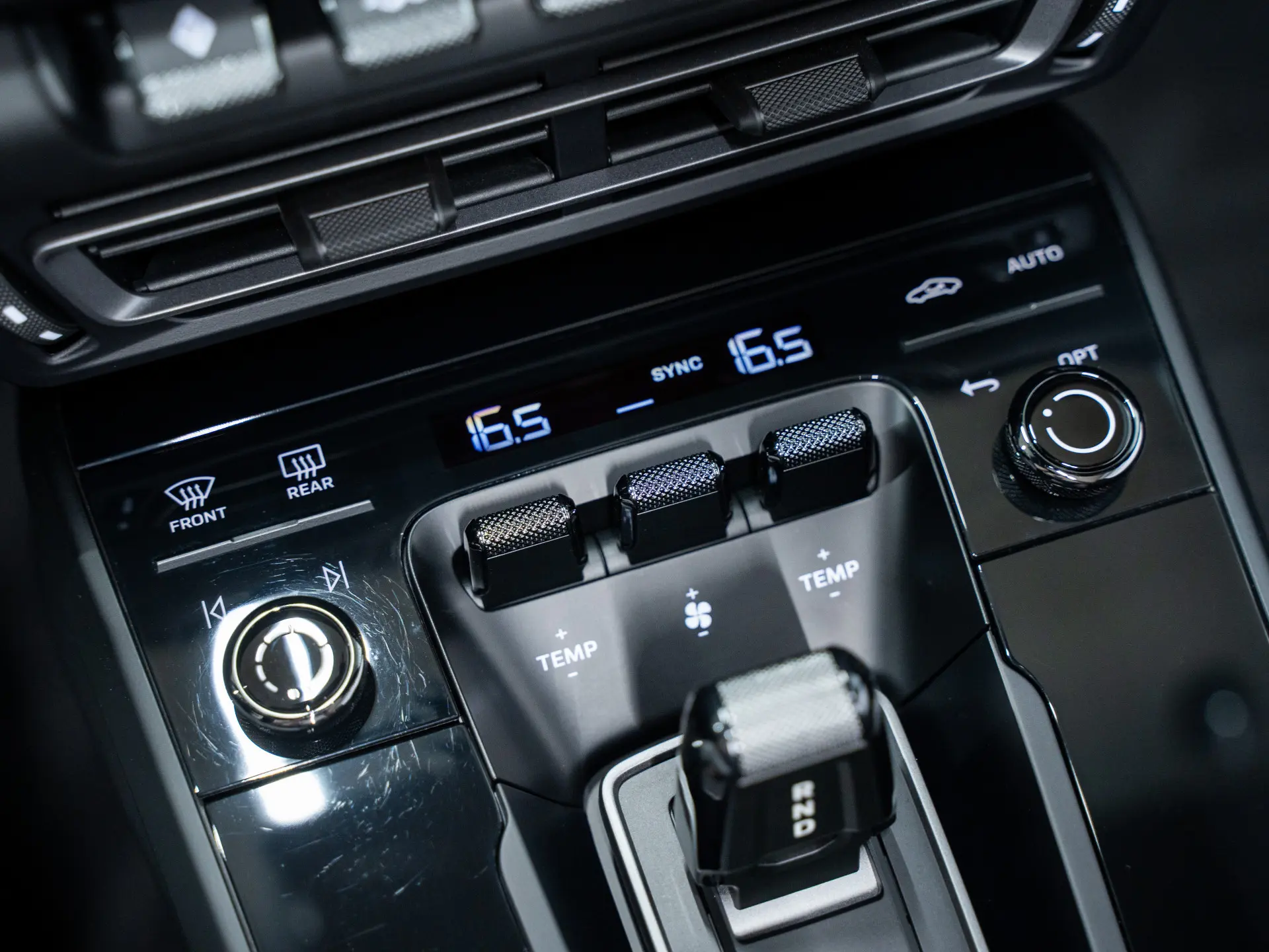 911 Carrera 4 GTS Cabriolet