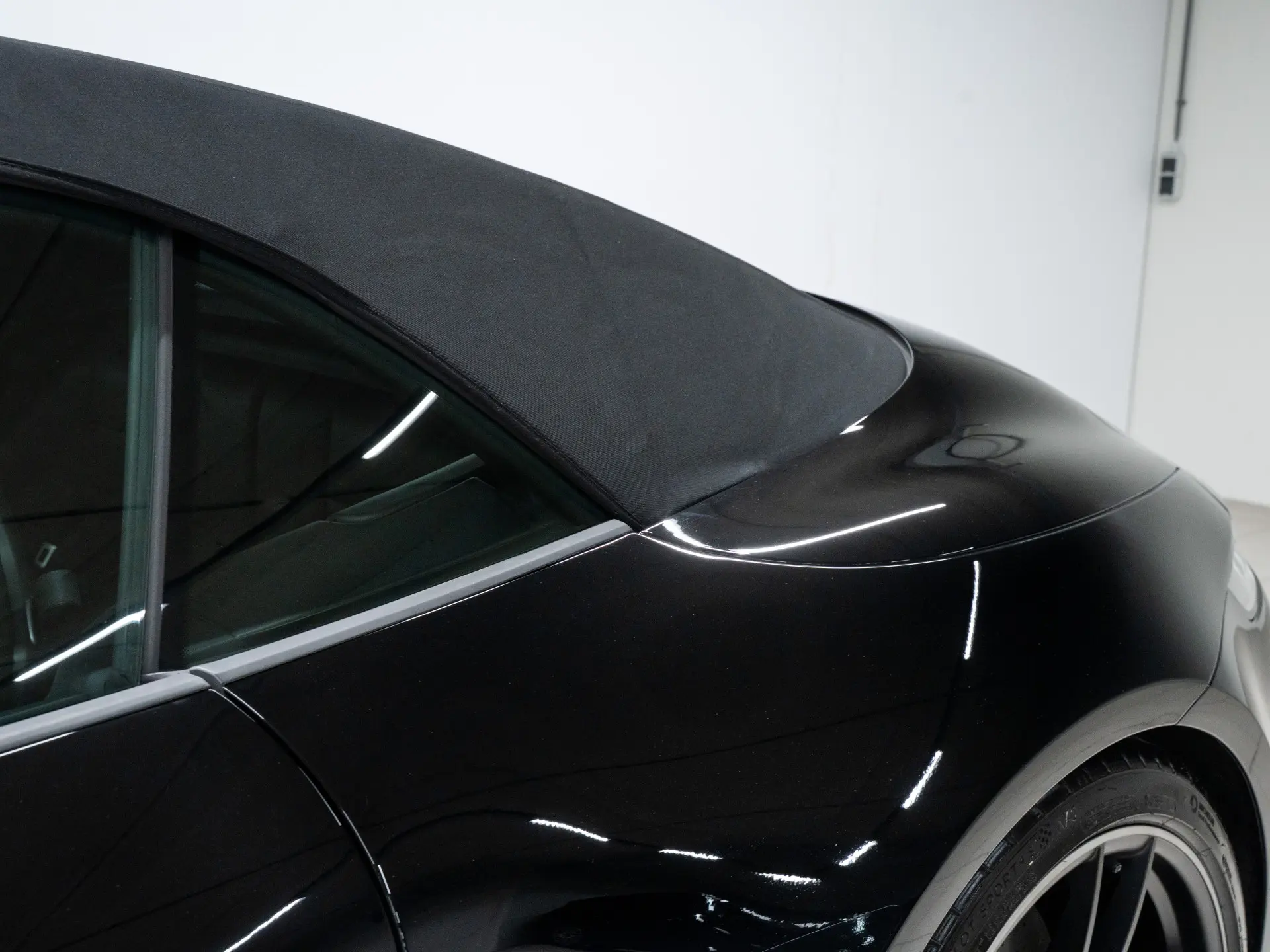 911 Carrera 4 GTS Cabriolet