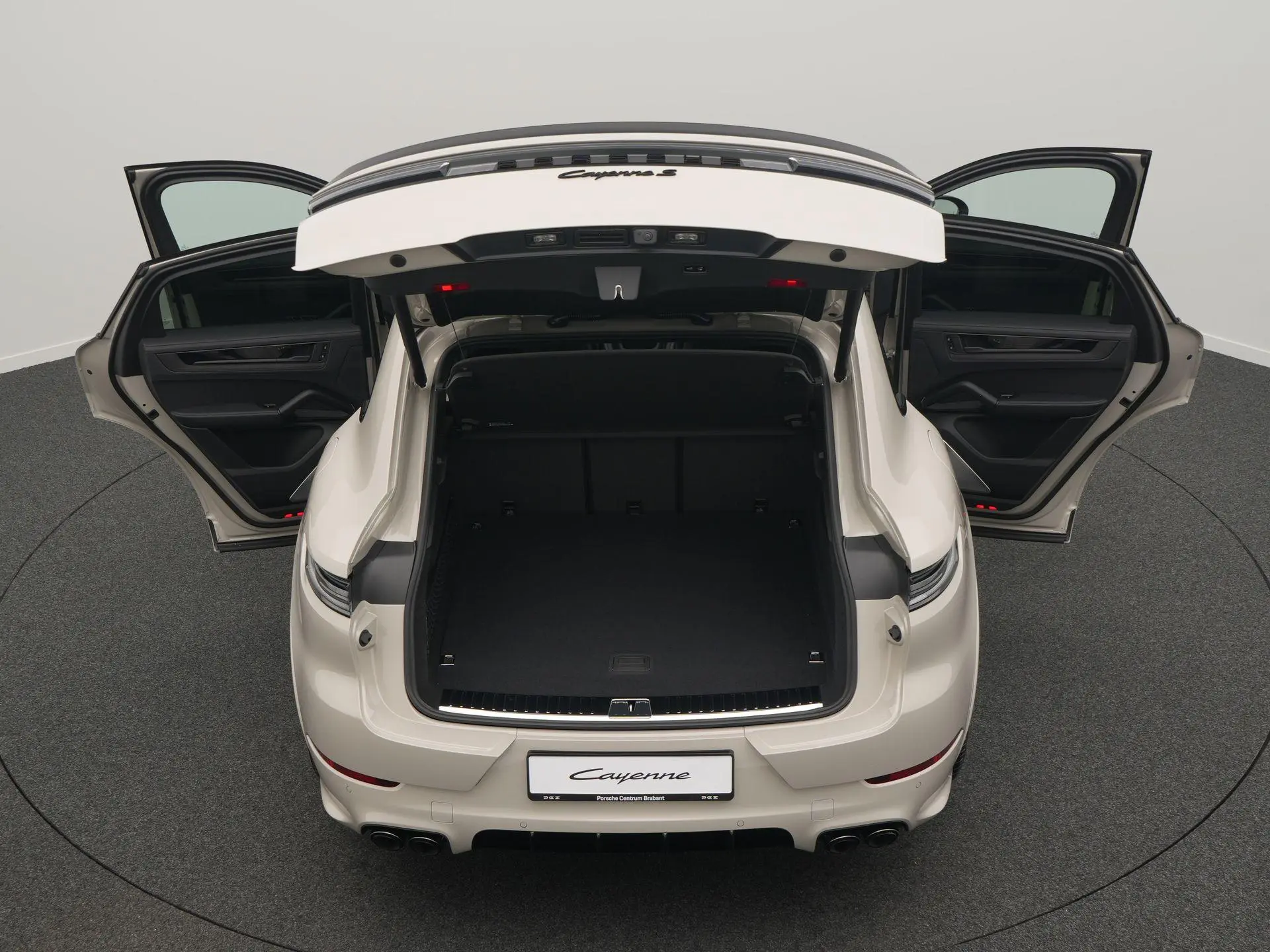 Cayenne Coupé S E-Hybrid Black Edition