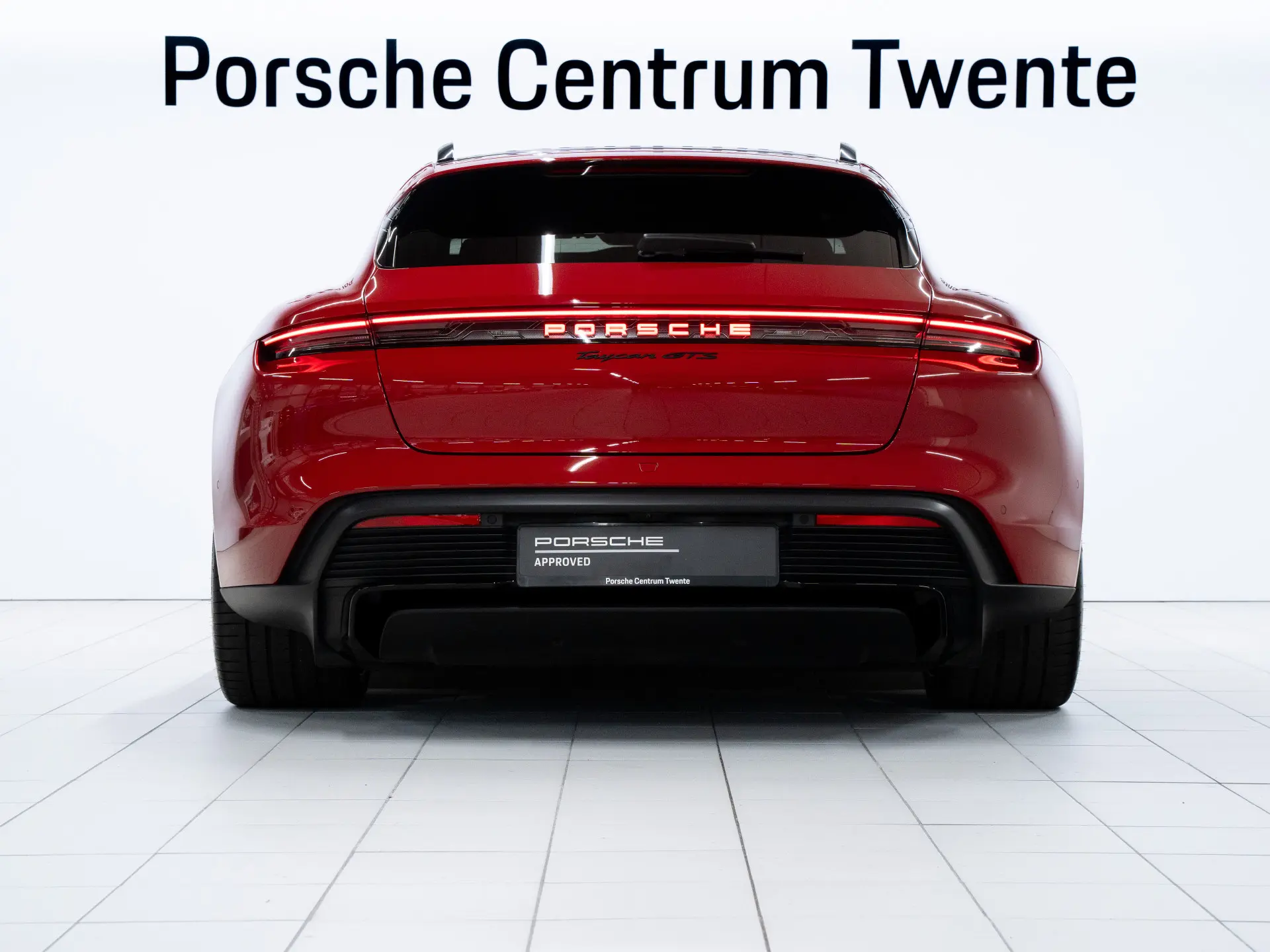 Taycan GTS Sport Turismo