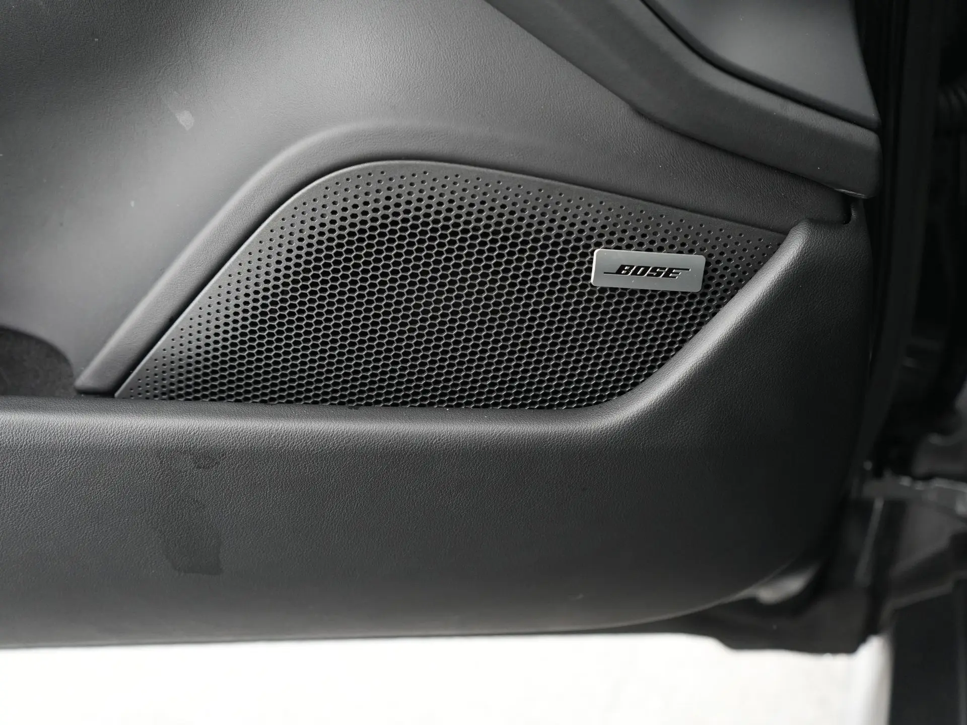 Taycan 4 Cross Turismo