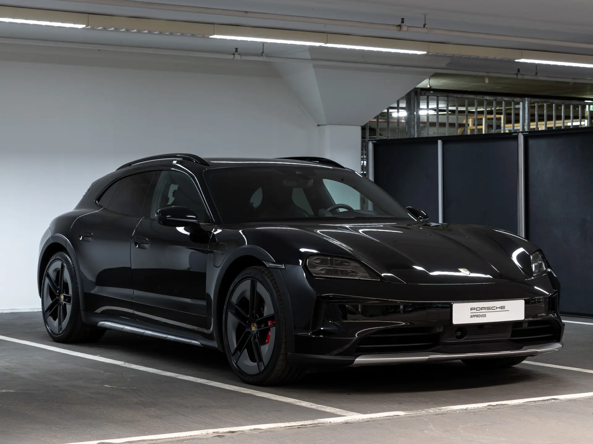 Taycan 4S Cross Turismo