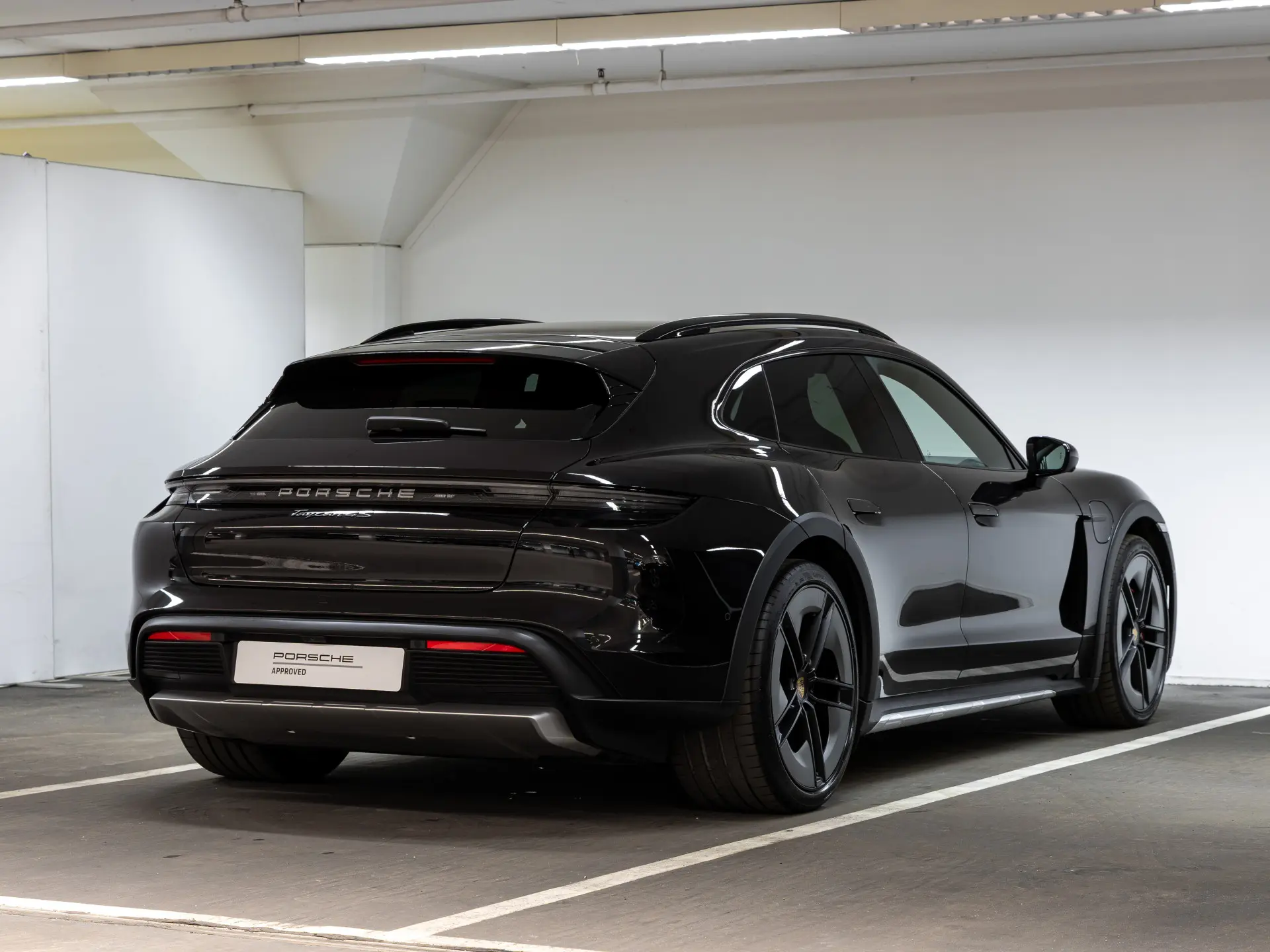 Taycan 4S Cross Turismo