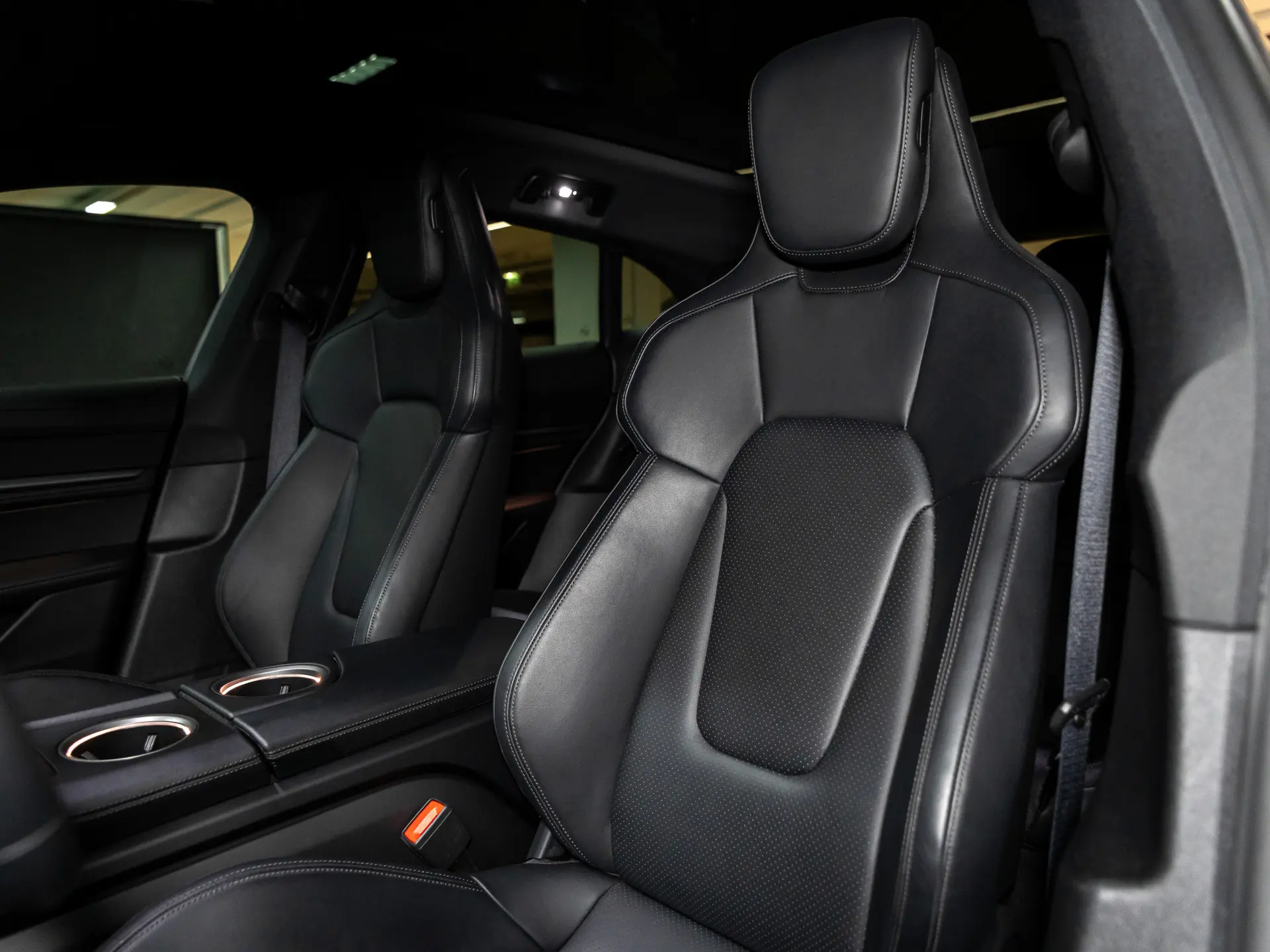 Taycan 4S Cross Turismo