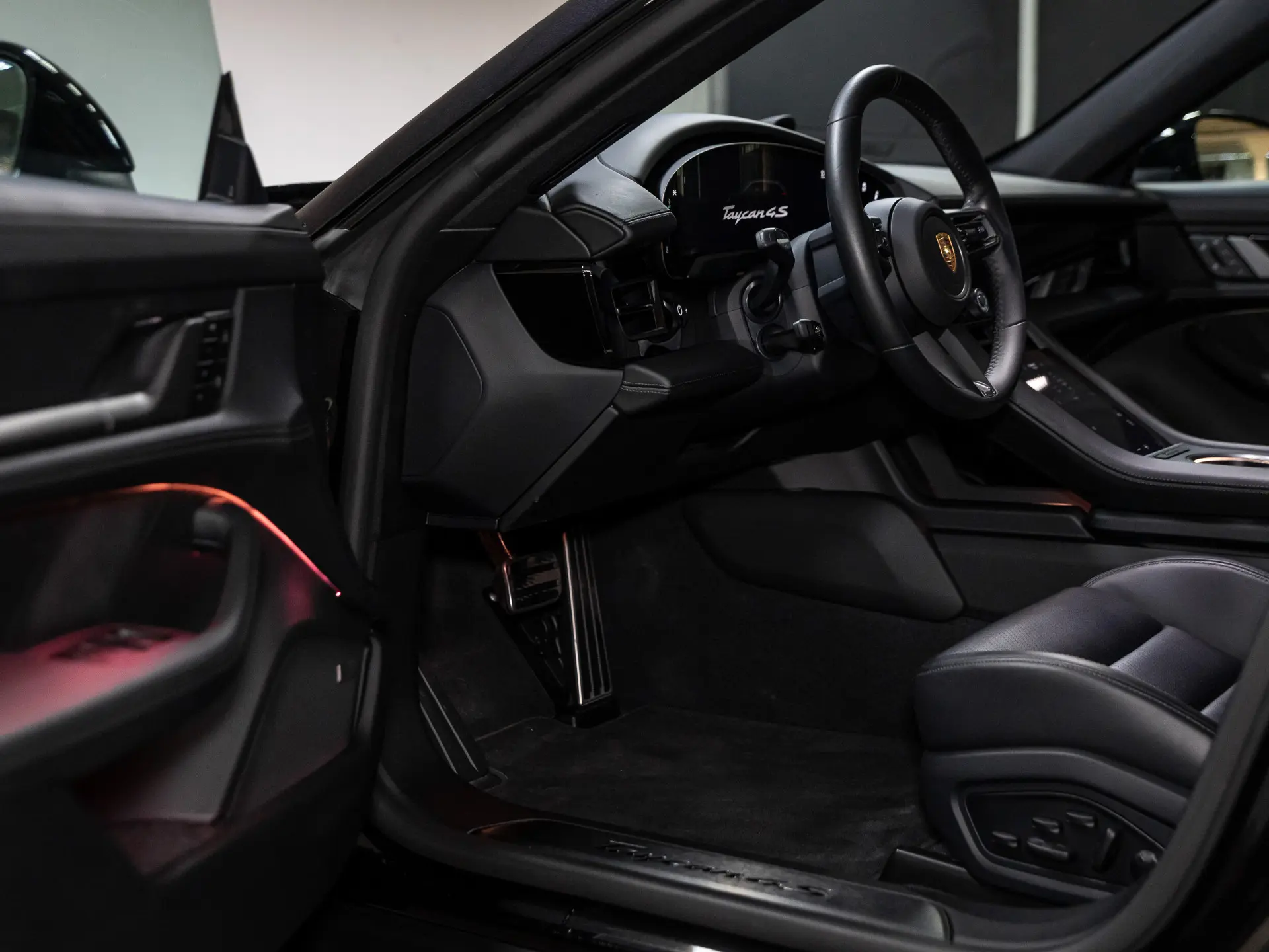 Taycan 4S Cross Turismo