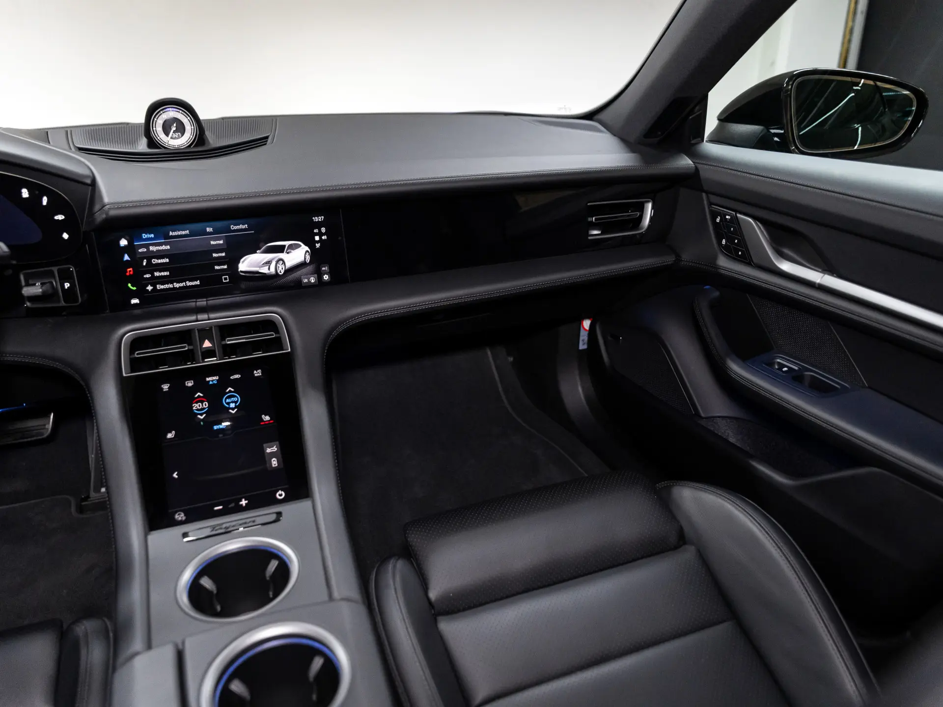 Taycan 4S Cross Turismo