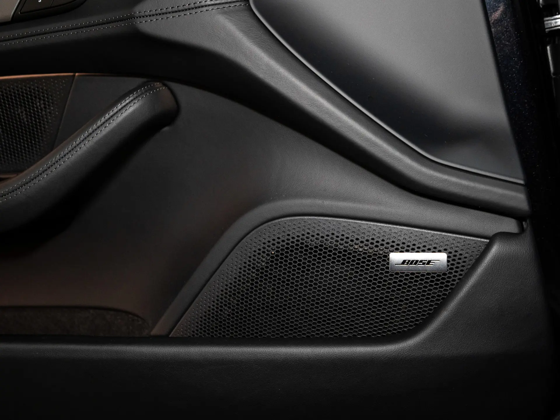 Taycan 4S Cross Turismo