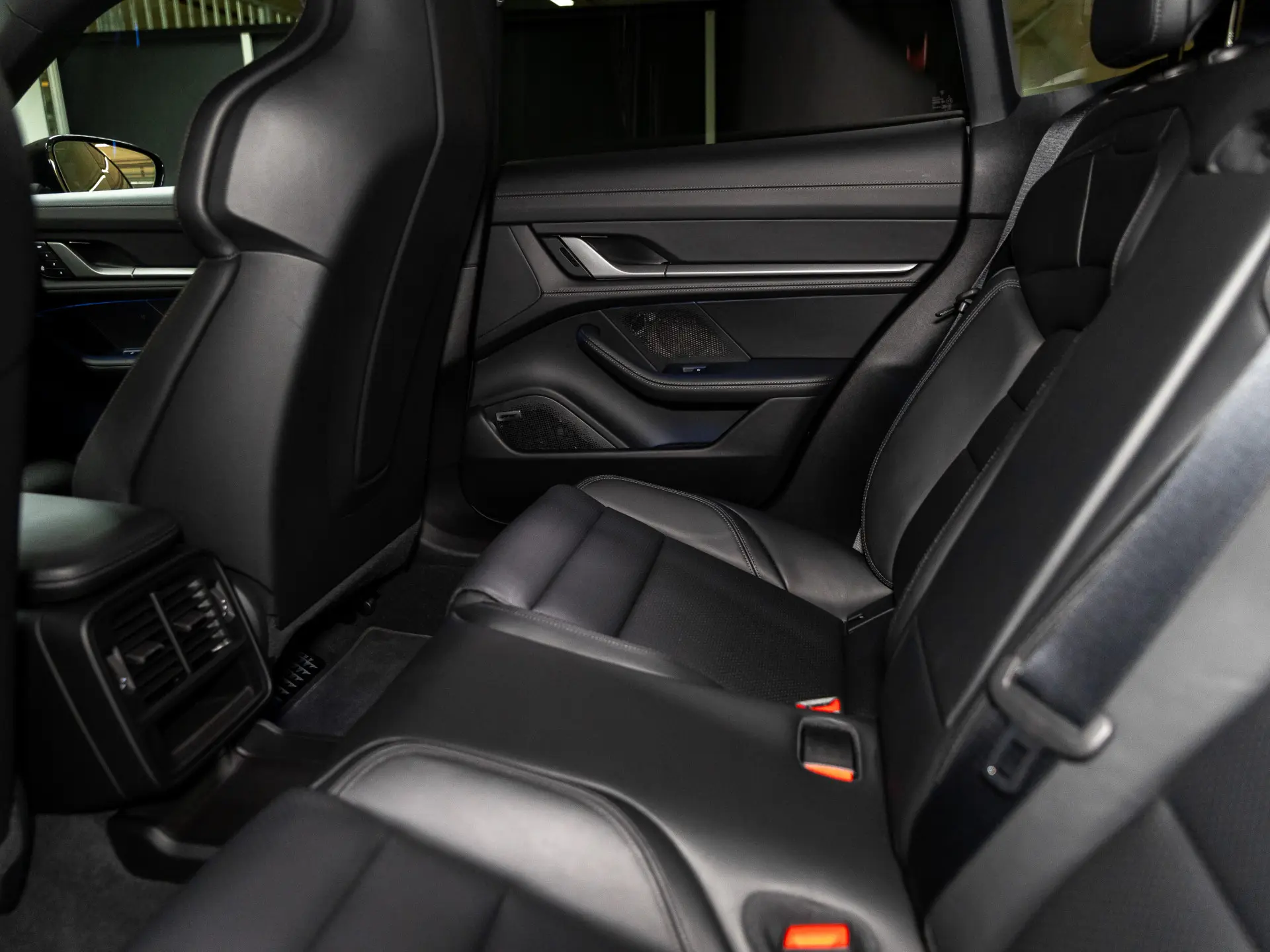 Taycan 4S Cross Turismo