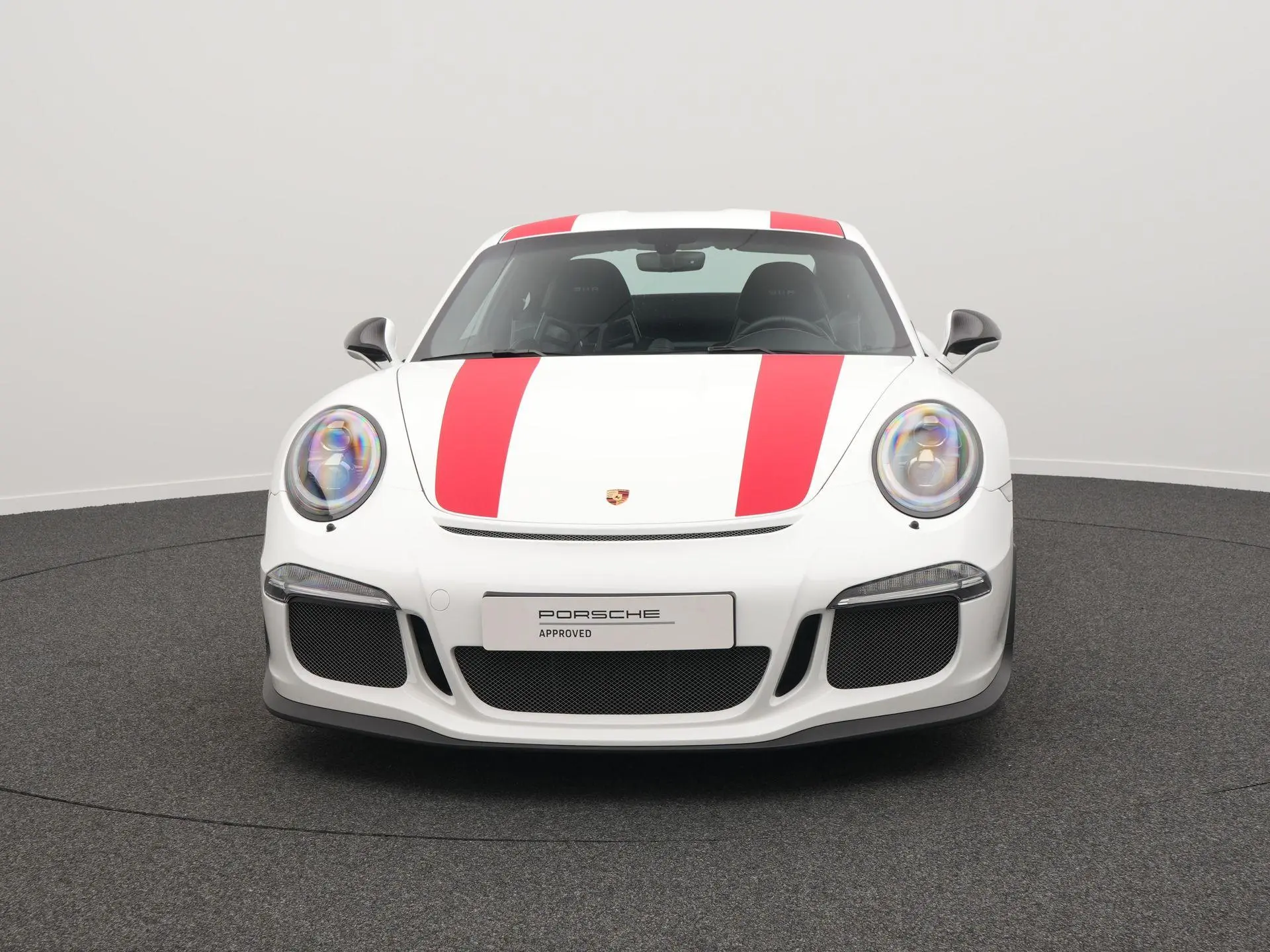 911 R