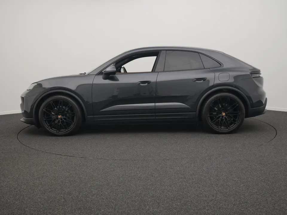 Porsche Macan 4