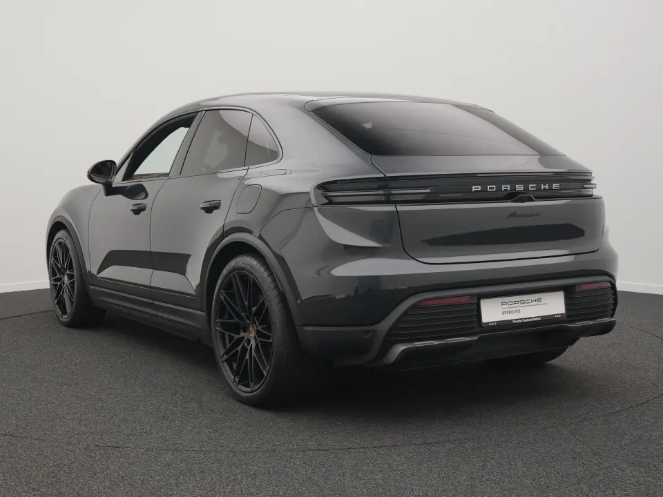 Porsche Macan 4