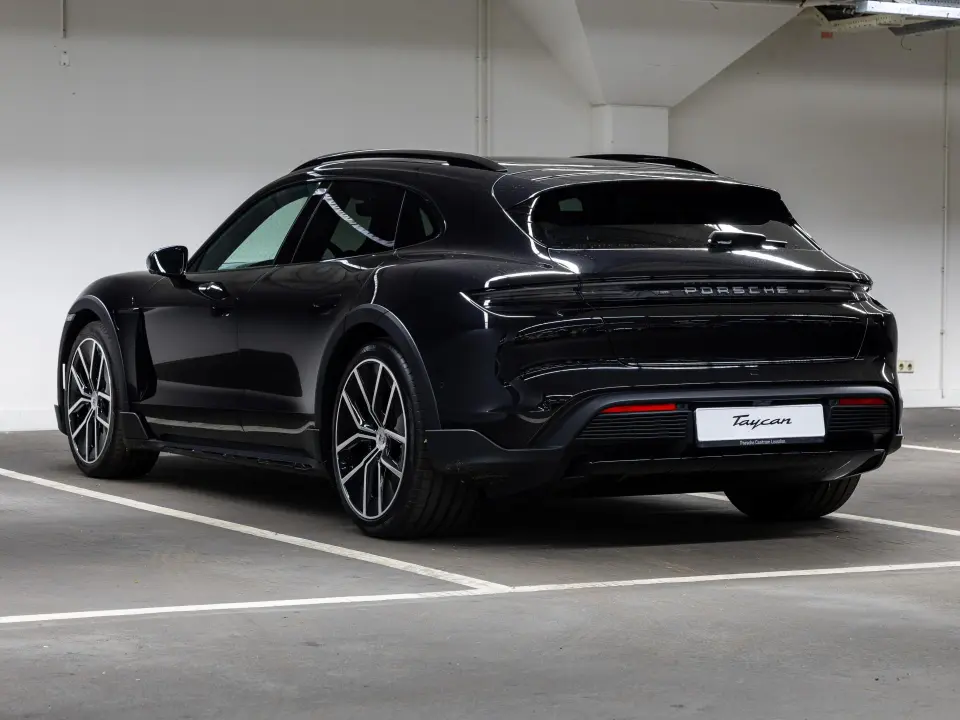 Taycan 4 Cross Turismo