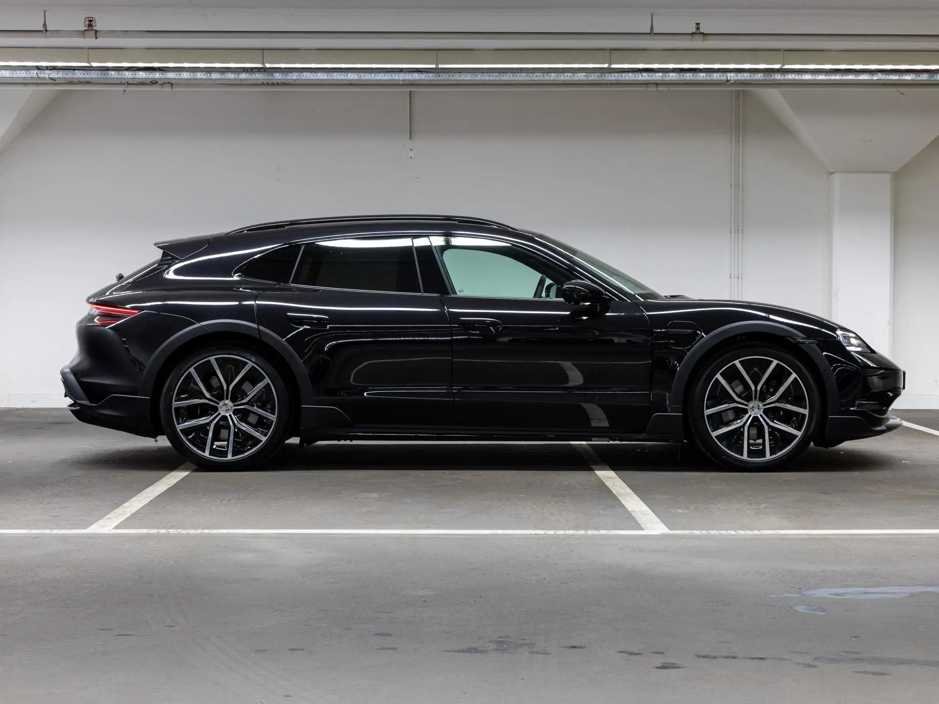 Taycan 4 Cross Turismo