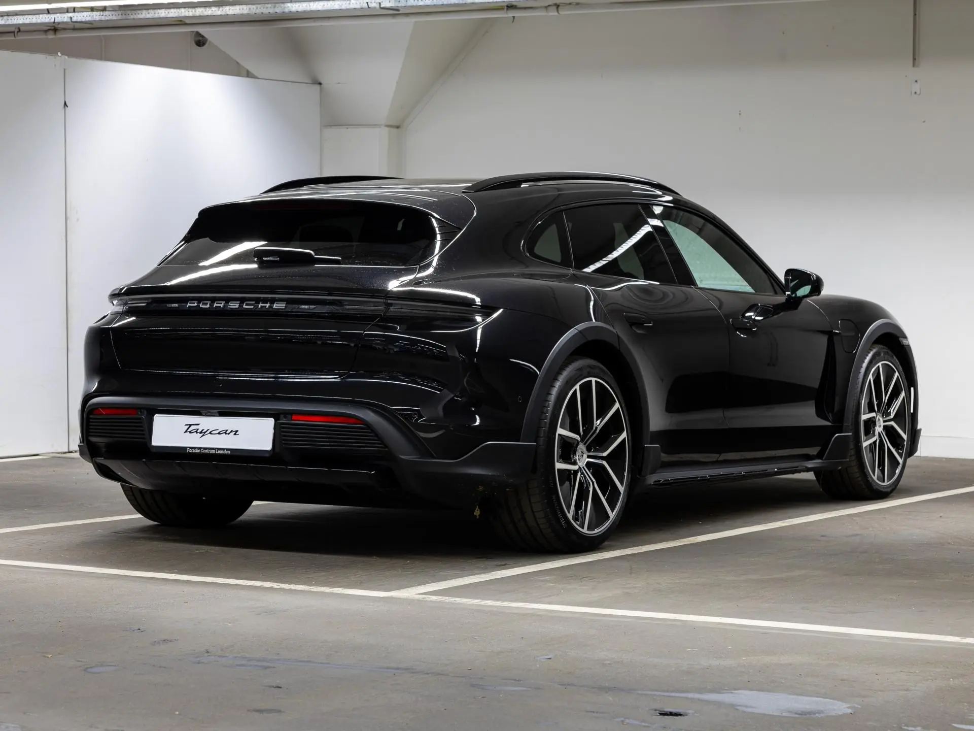 Taycan 4 Cross Turismo