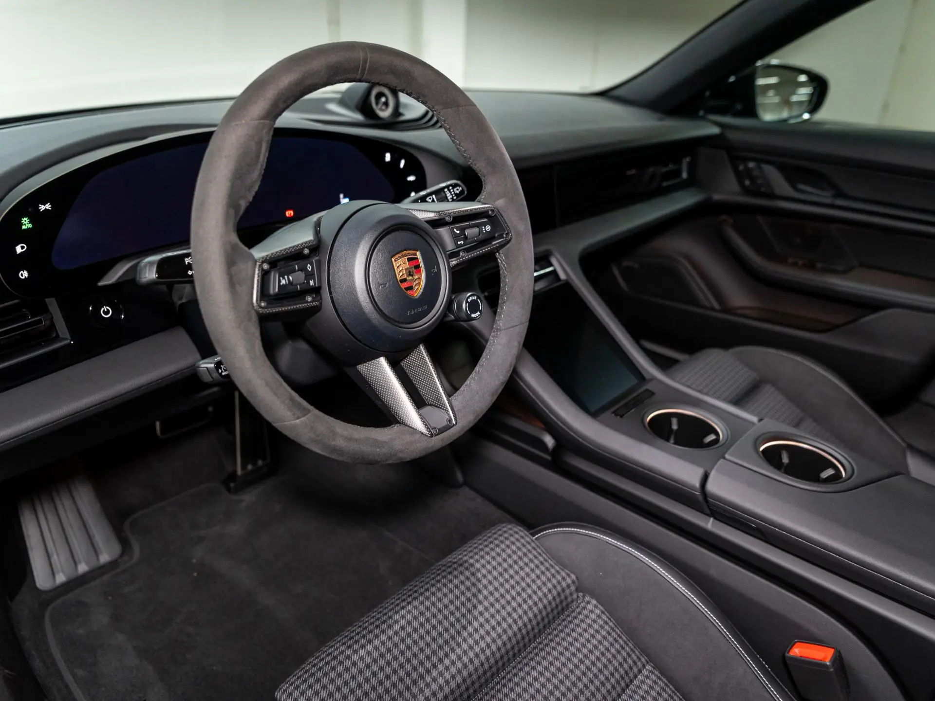 Taycan 4 Cross Turismo