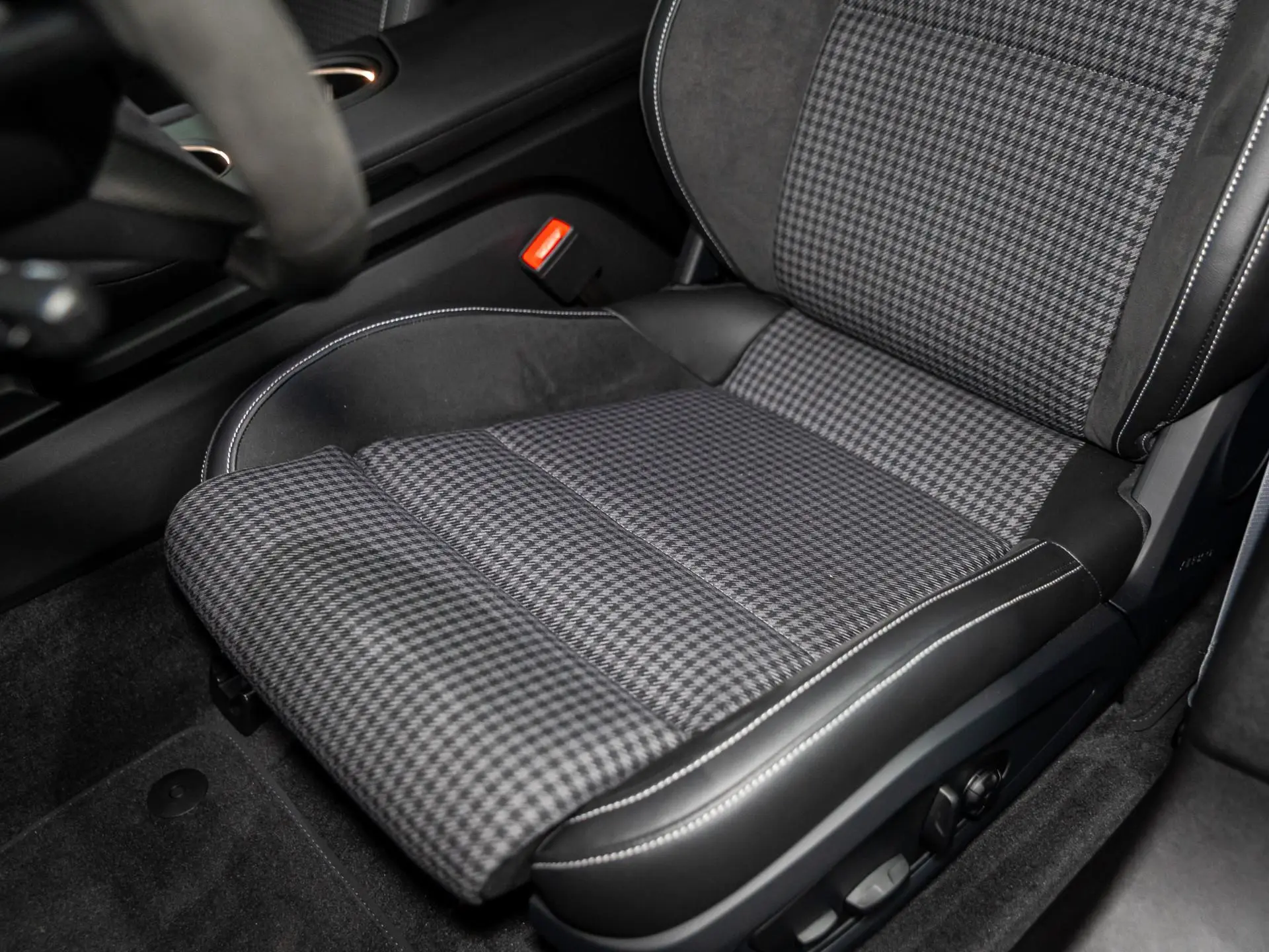 Taycan 4 Cross Turismo