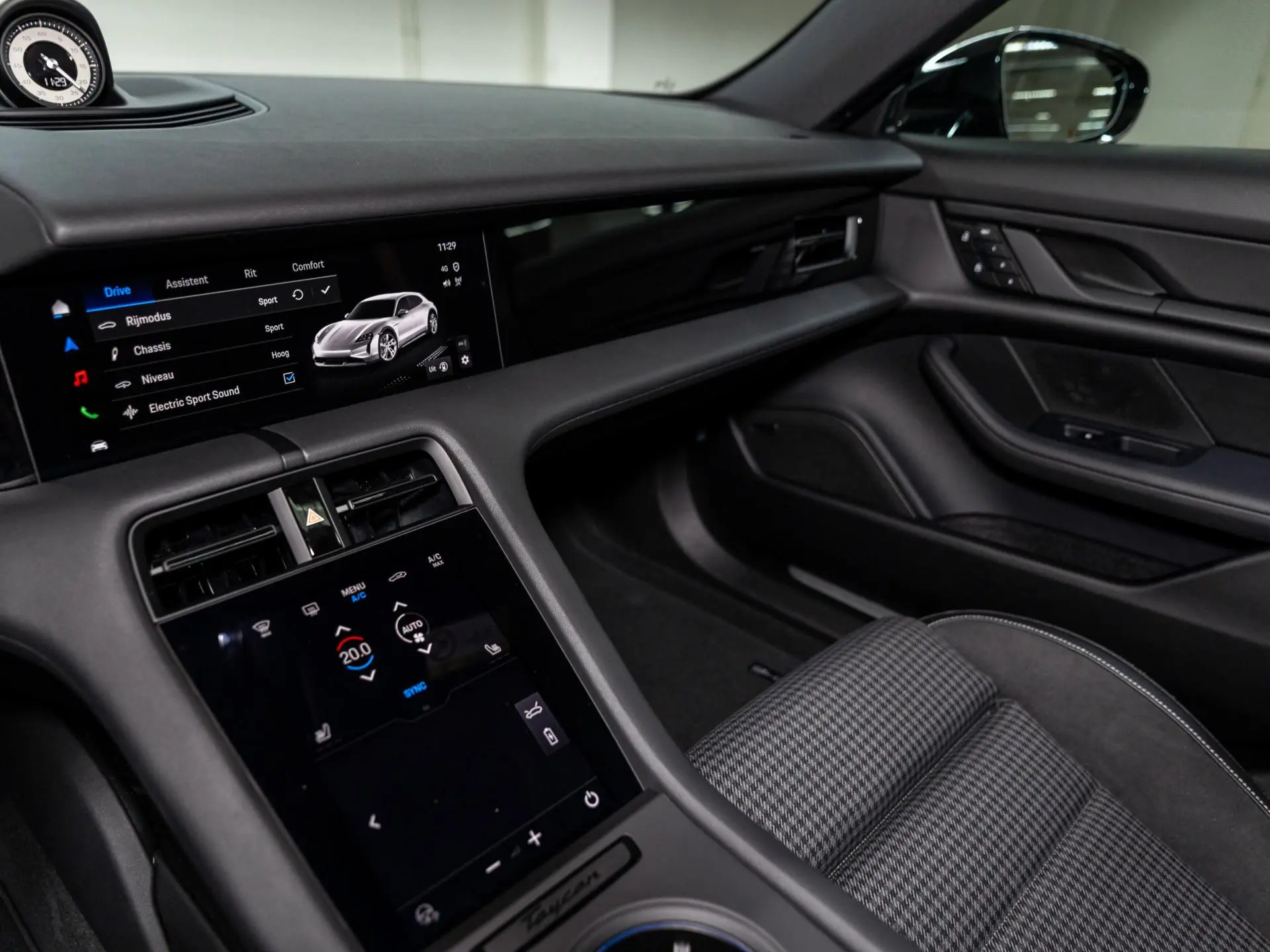 Taycan 4 Cross Turismo