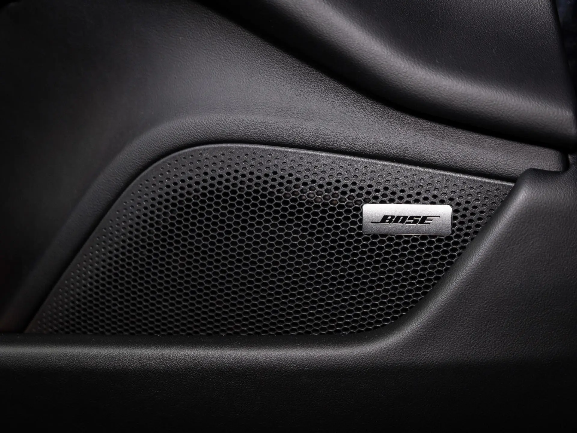 Taycan 4 Cross Turismo