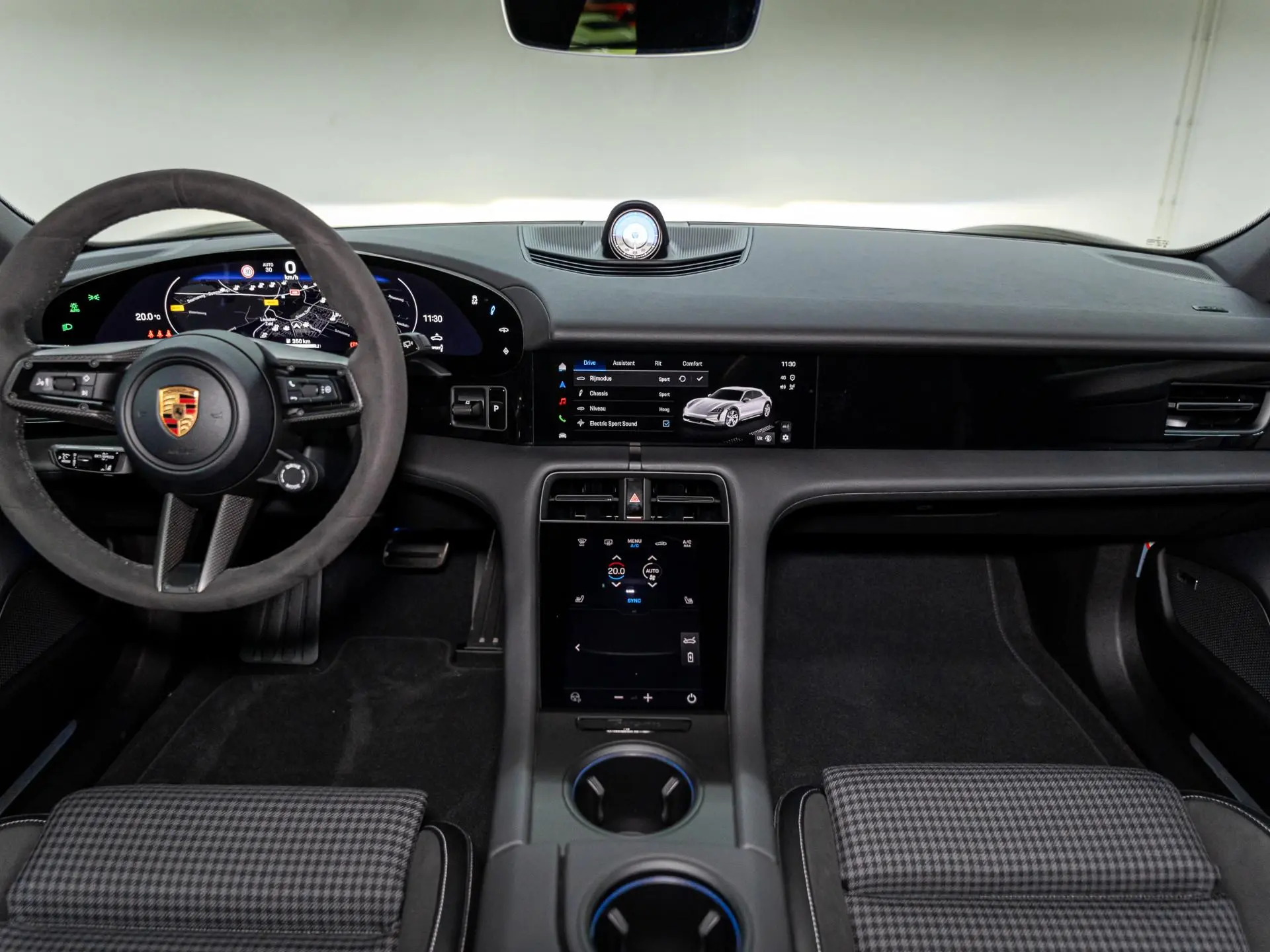 Taycan 4 Cross Turismo