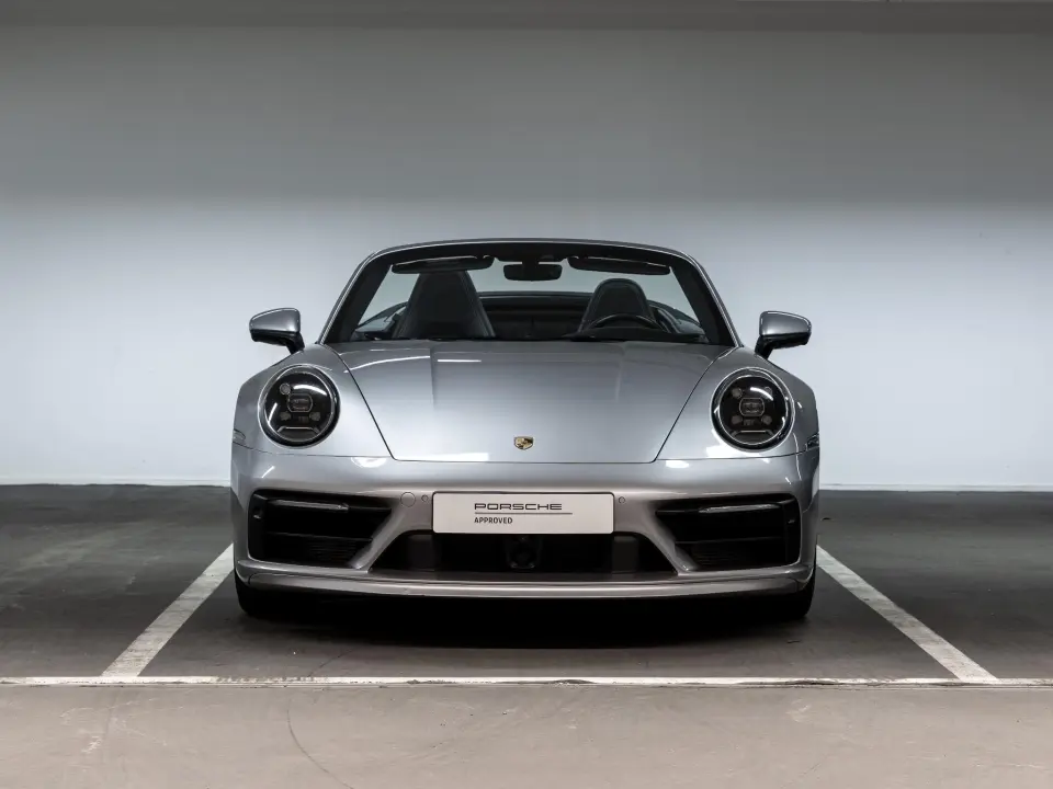 911 Carrera Cabriolet MJ2020