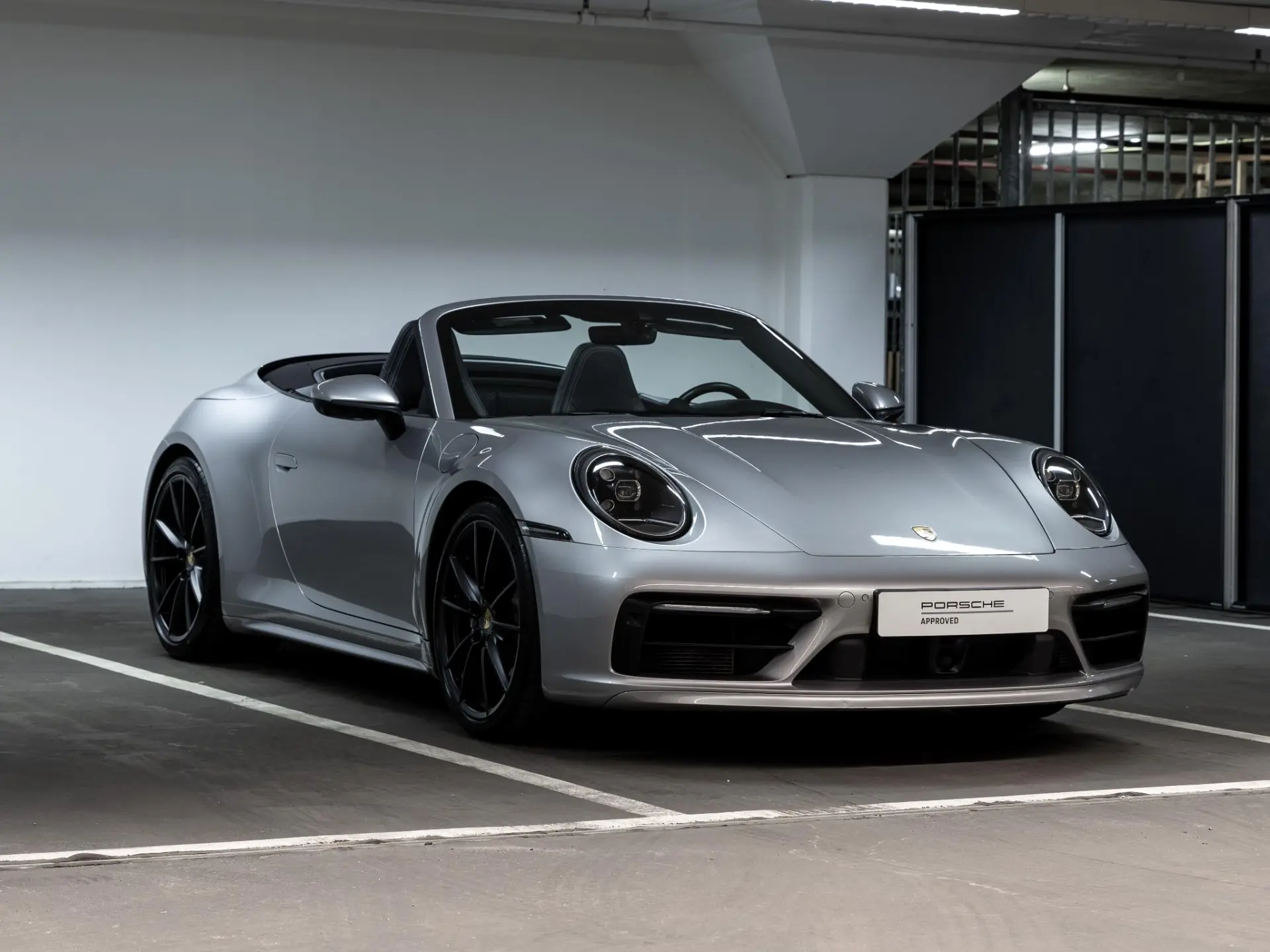 911 Carrera Cabriolet MJ2020