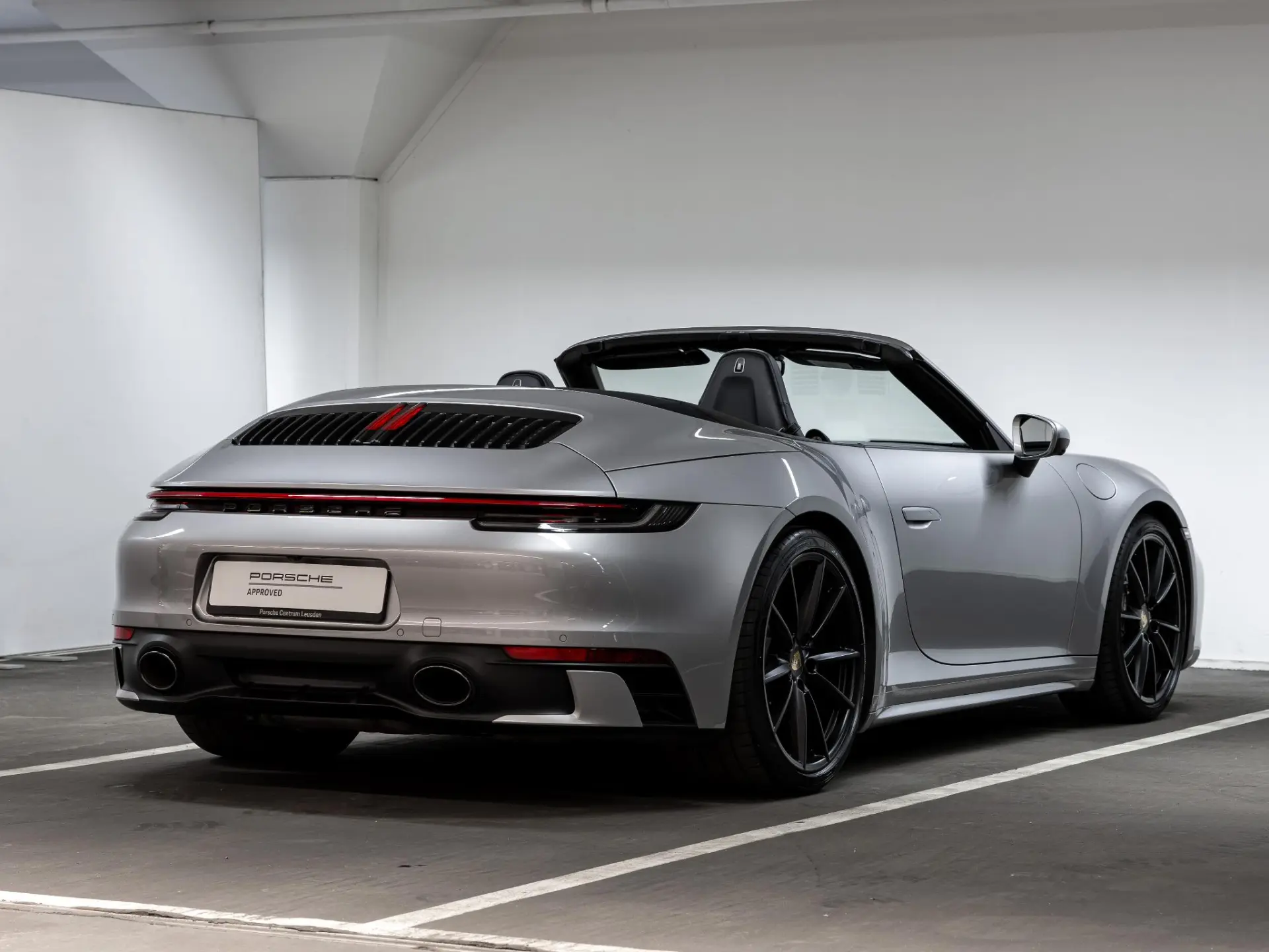 911 Carrera Cabriolet MJ2020
