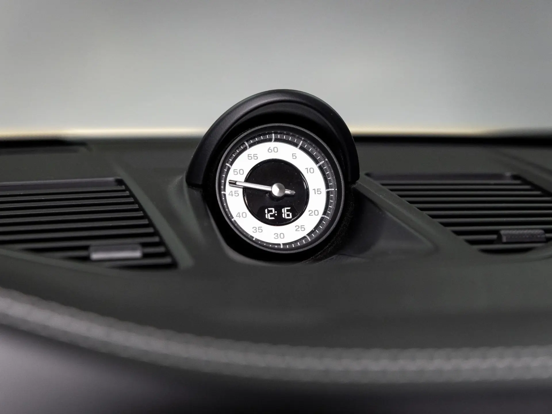 911 Carrera Cabriolet MJ2020