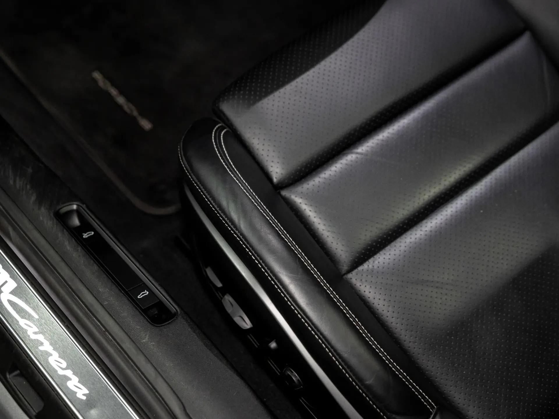 911 Carrera Cabriolet MJ2020